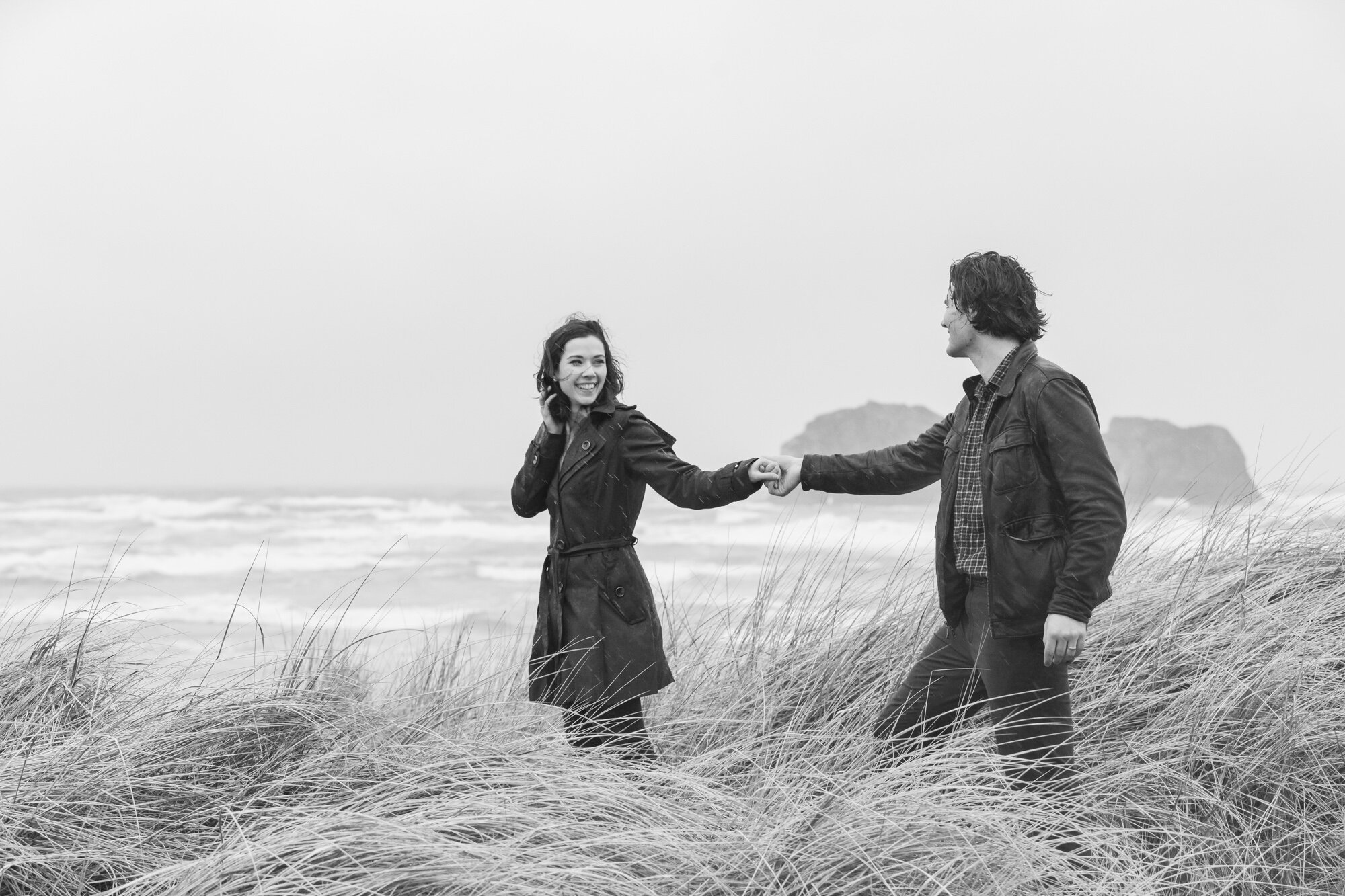 RockawayBeach-OregonCoast-Proposal-Photo-Session-DanRice21_017.jpg