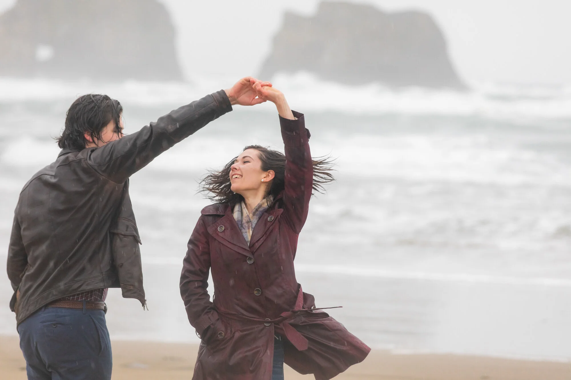 RockawayBeach-OregonCoast-Proposal-Photo-Session-DanRice21_025.jpg