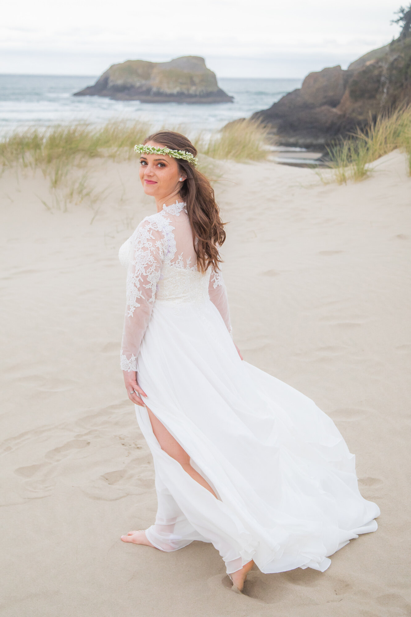 CannonBeach-Elopement-Photographer-DanRice21_001.jpg