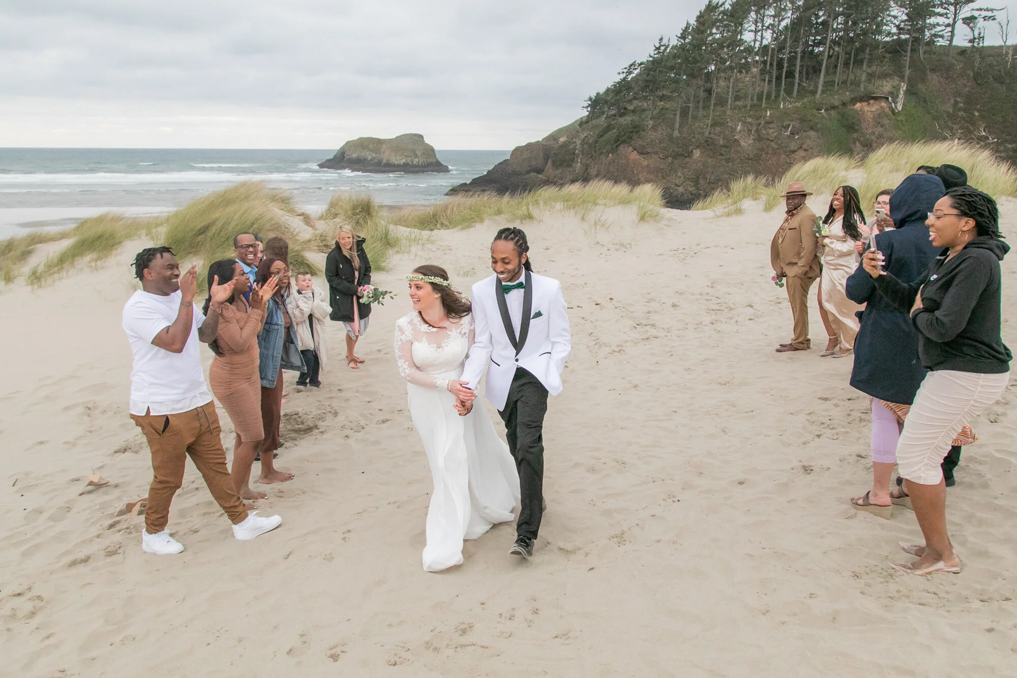 CannonBeach-Elopement-Photographer-DanRice21_026.jpg