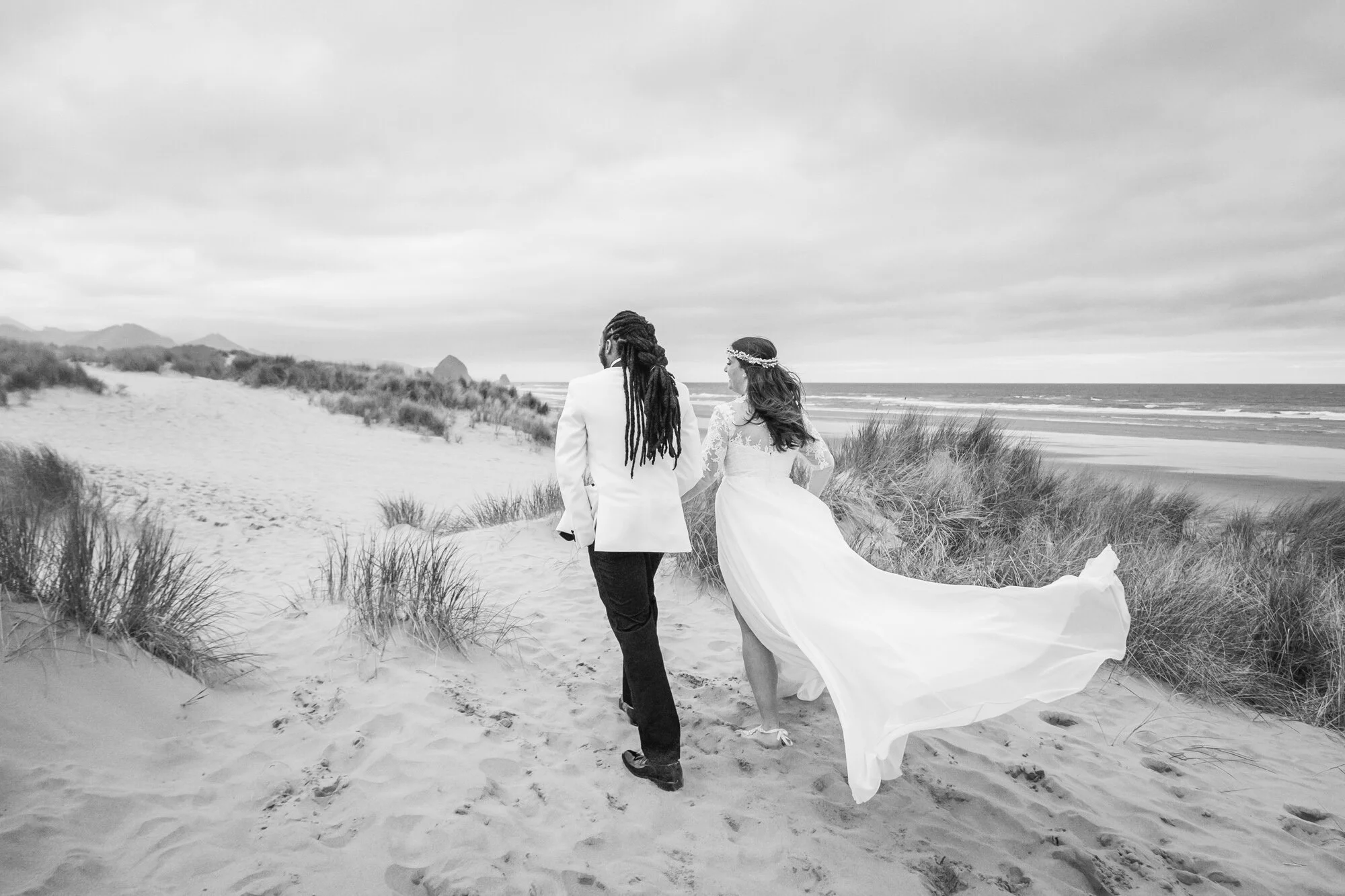 CannonBeach-Elopement-Photographer-DanRice21_029.jpg