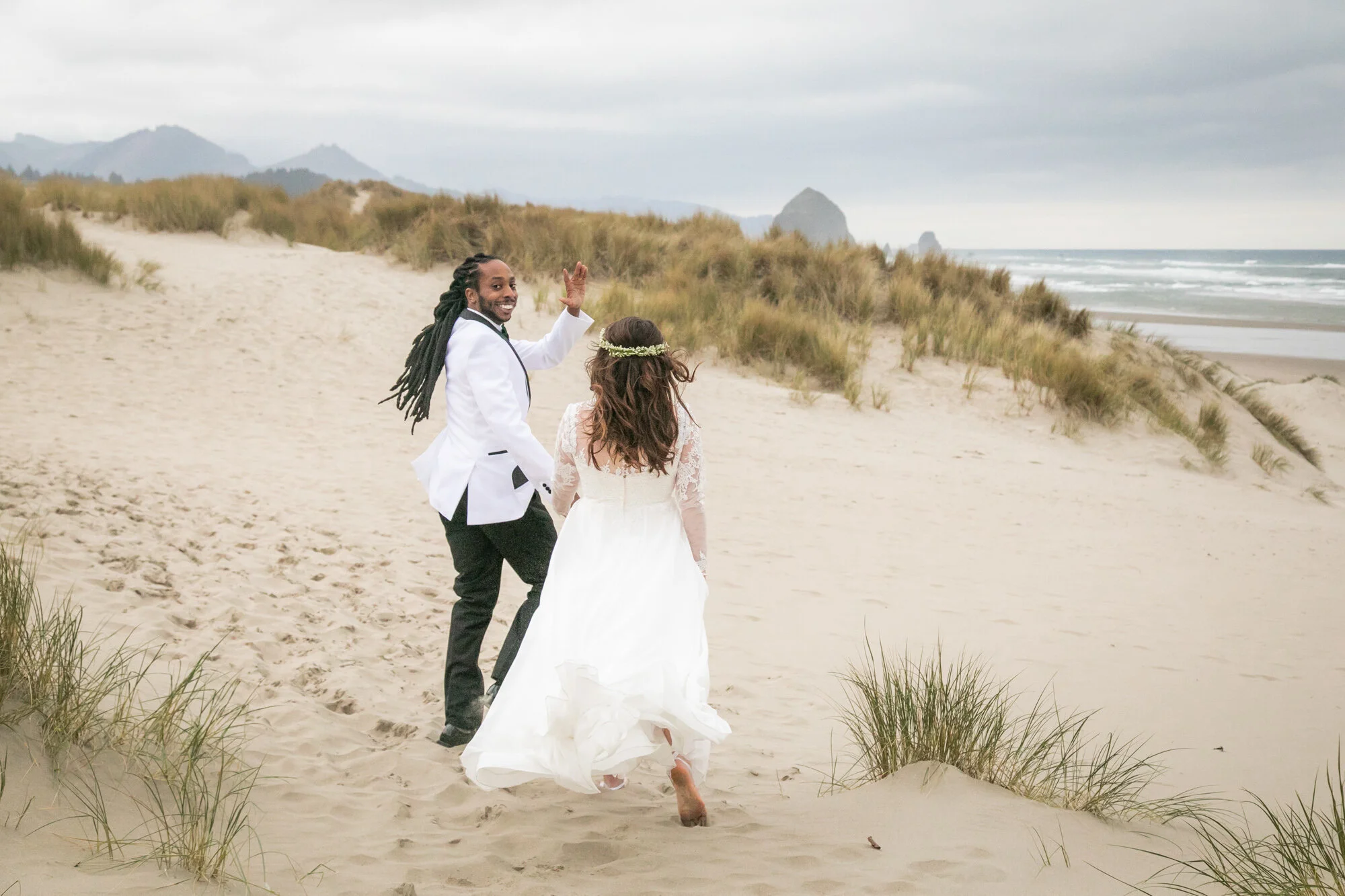 CannonBeach-Elopement-Photographer-DanRice21_033.jpg