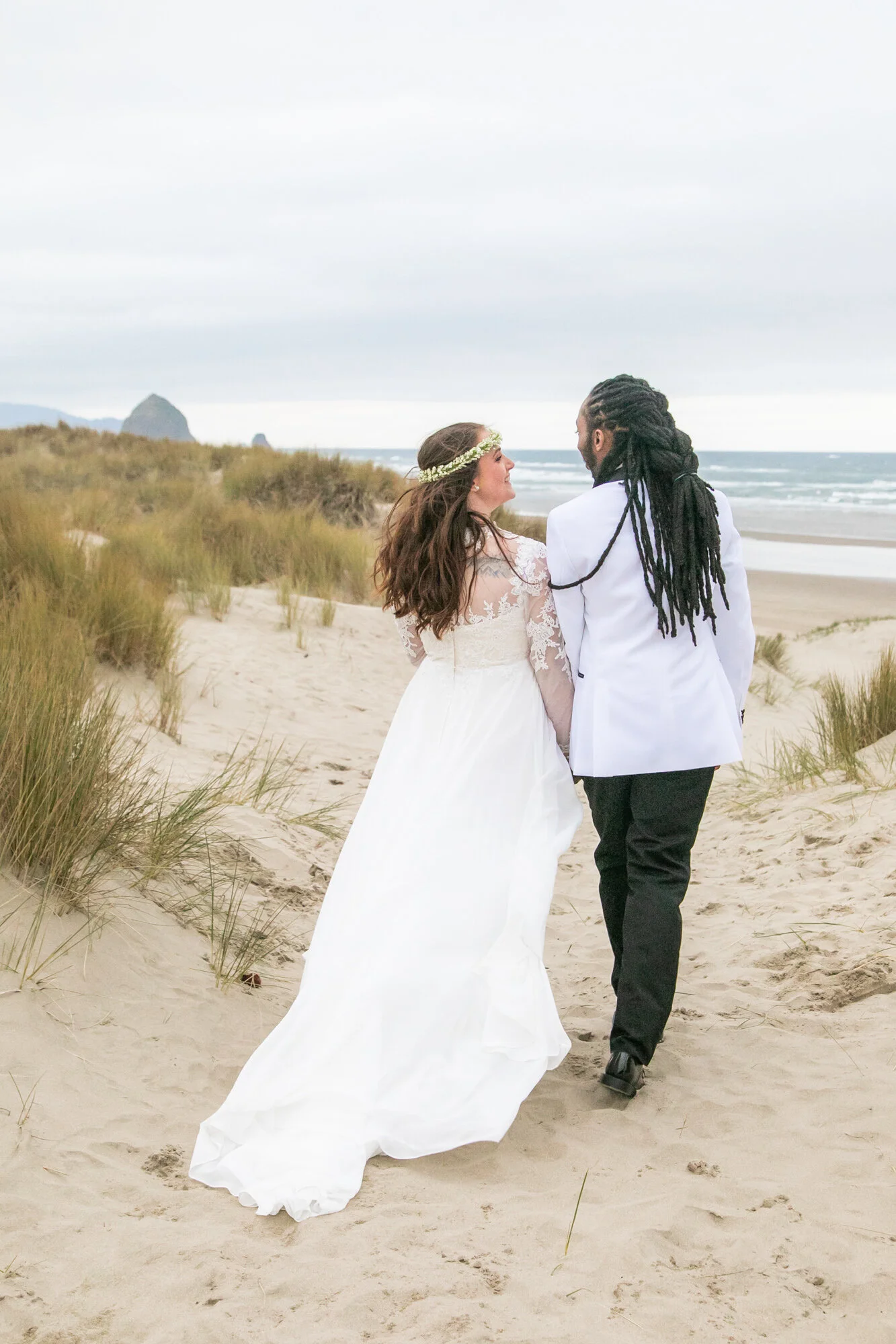 CannonBeach-Elopement-Photographer-DanRice21_036.jpg