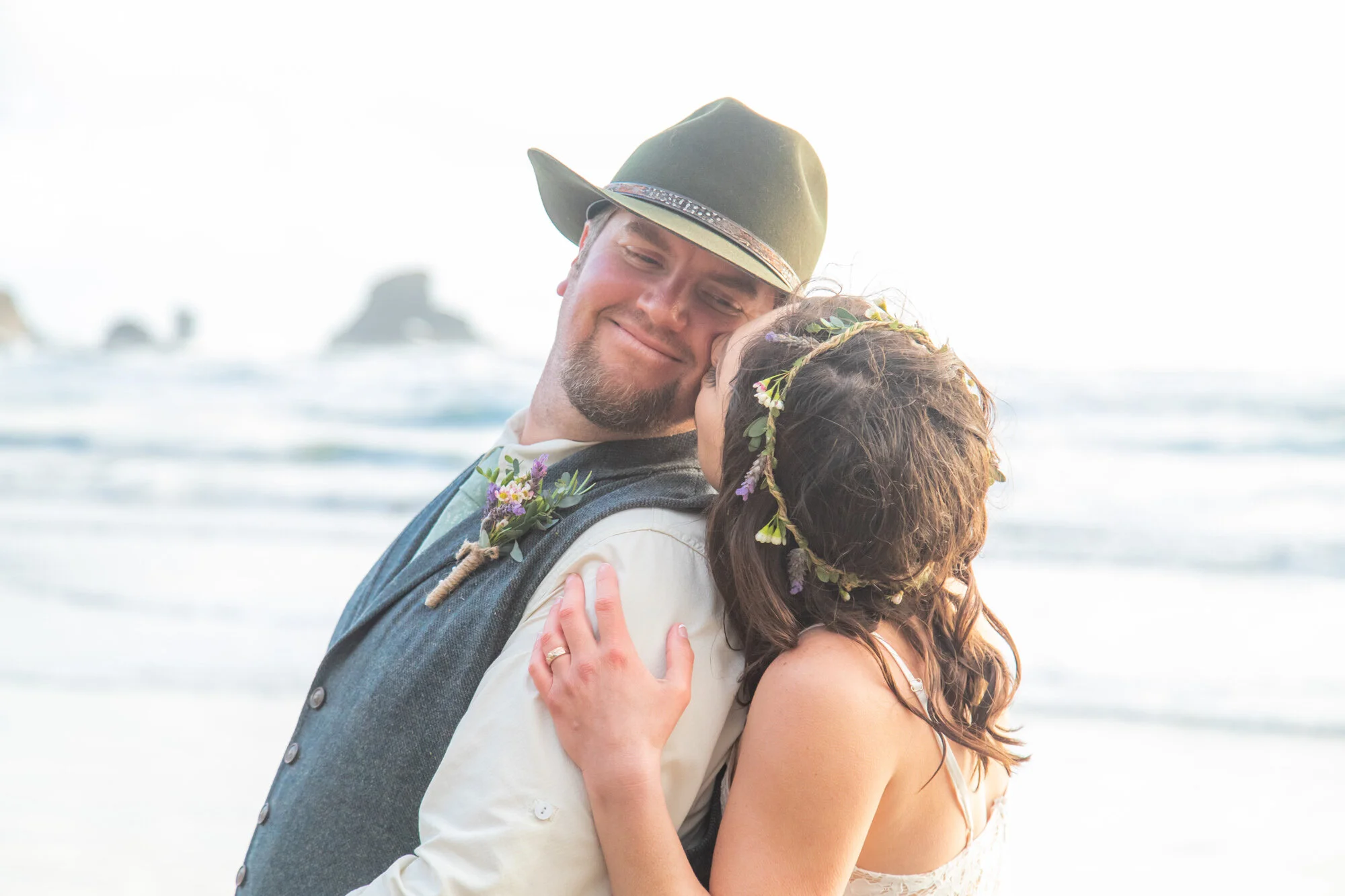 EcolaStatePark-IndianBeach-Elopement-DanRice-March2021_076.jpg