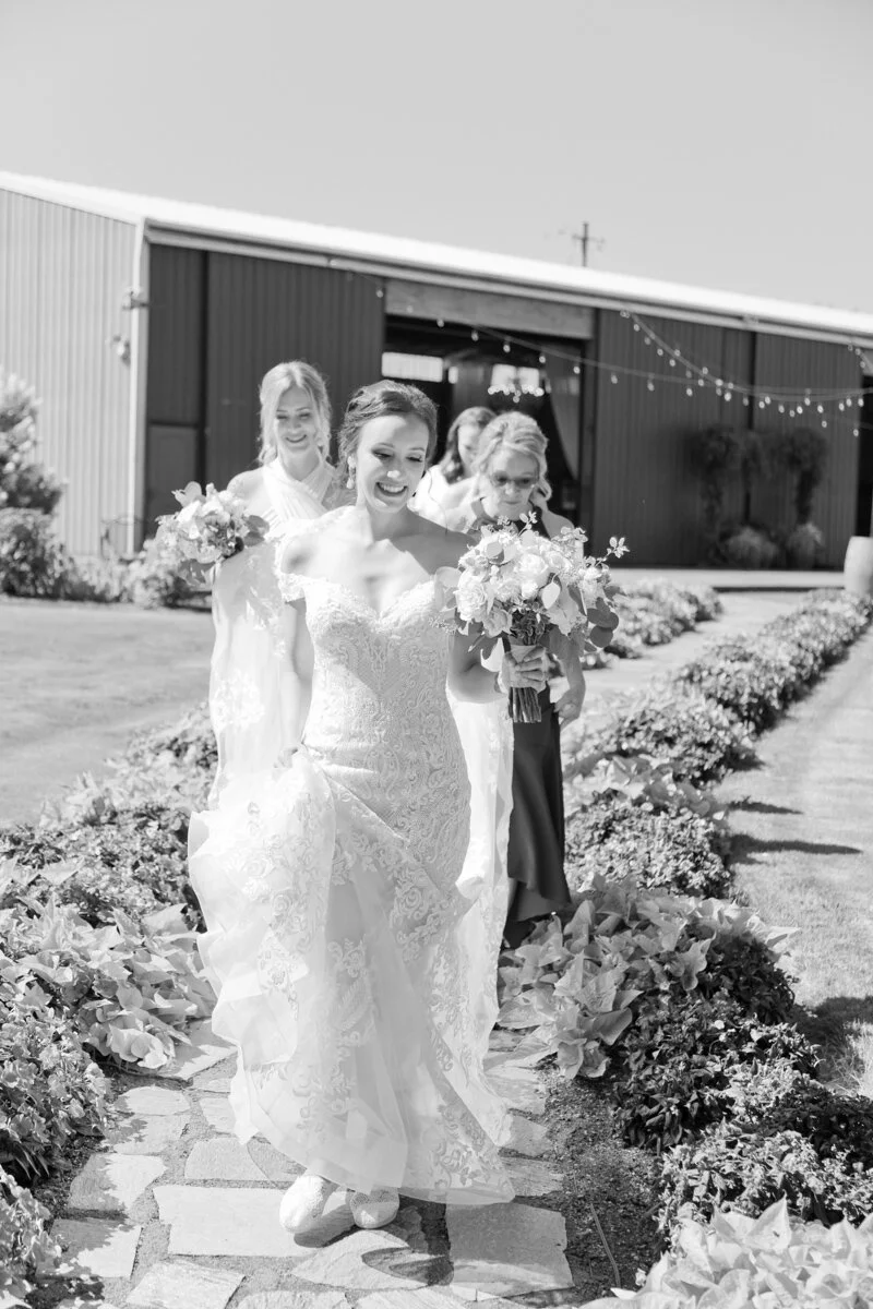 Postlewait'sCountryWeddings-DanRice-Portland-Photographer21_047.jpg