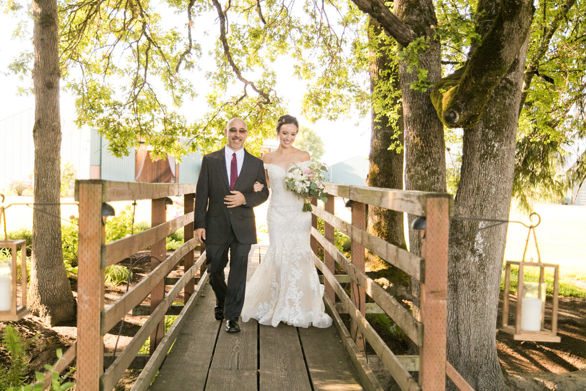 Postlewait'sCountryWeddings-DanRice-Portland-Photographer21_083.jpg