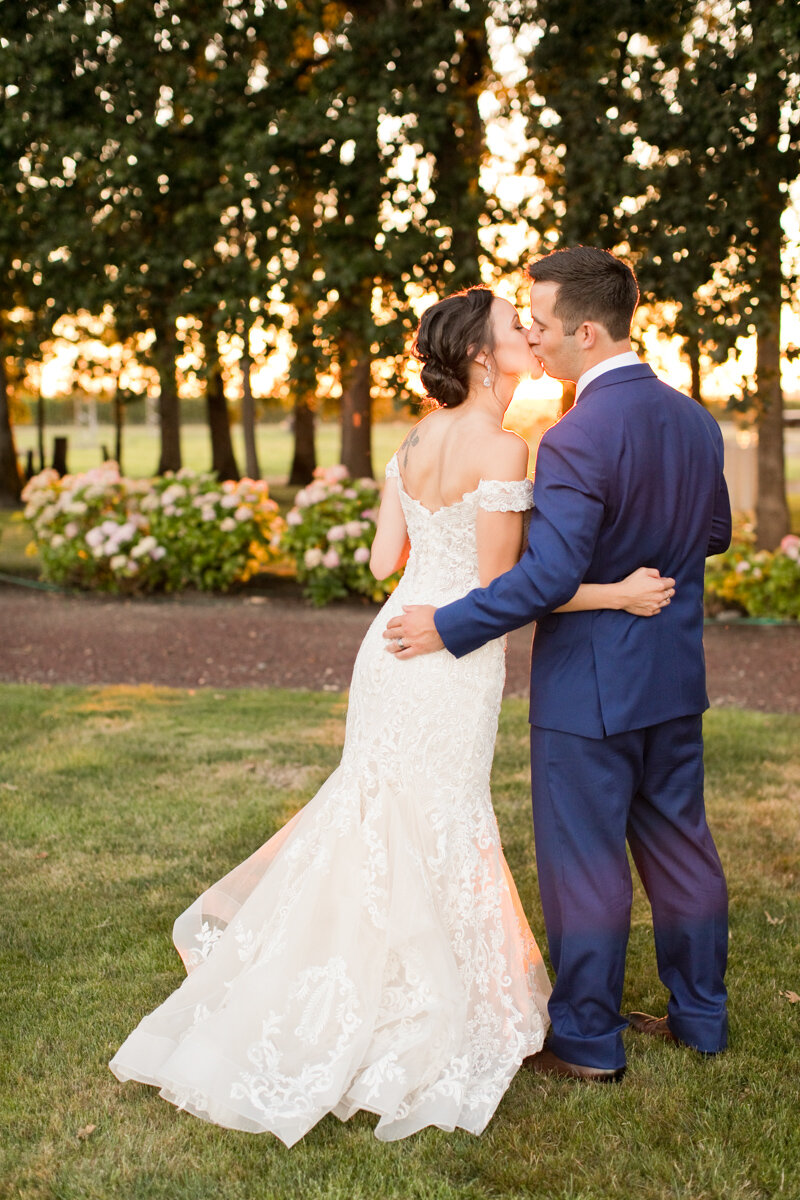 Postlewait'sCountryWeddings-DanRice-Portland-Photographer21_194.jpg