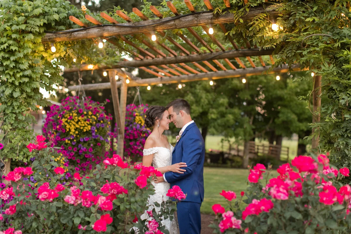 Postlewait'sCountryWeddings-DanRice-Portland-Photographer21_217.jpg