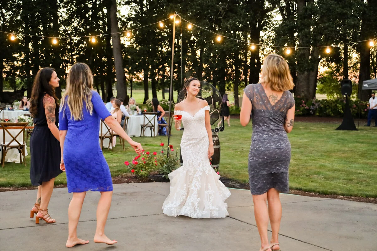 Postlewait'sCountryWeddings-DanRice-Portland-Photographer21_238.jpg