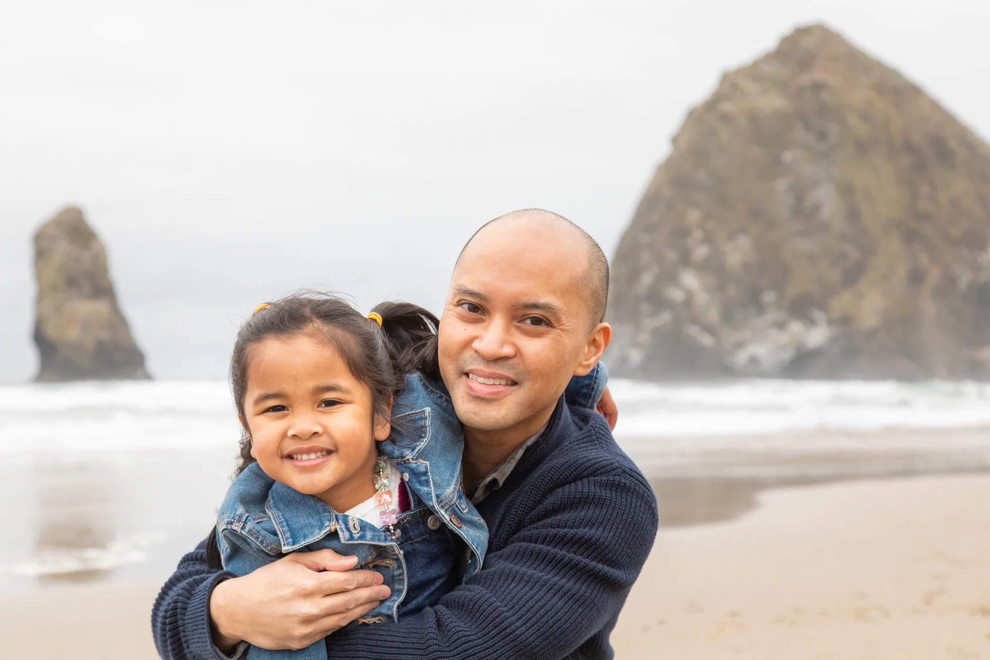 CannonBeach-Family-PhotoSesession-HaystackRock-DanRice21_044.jpg