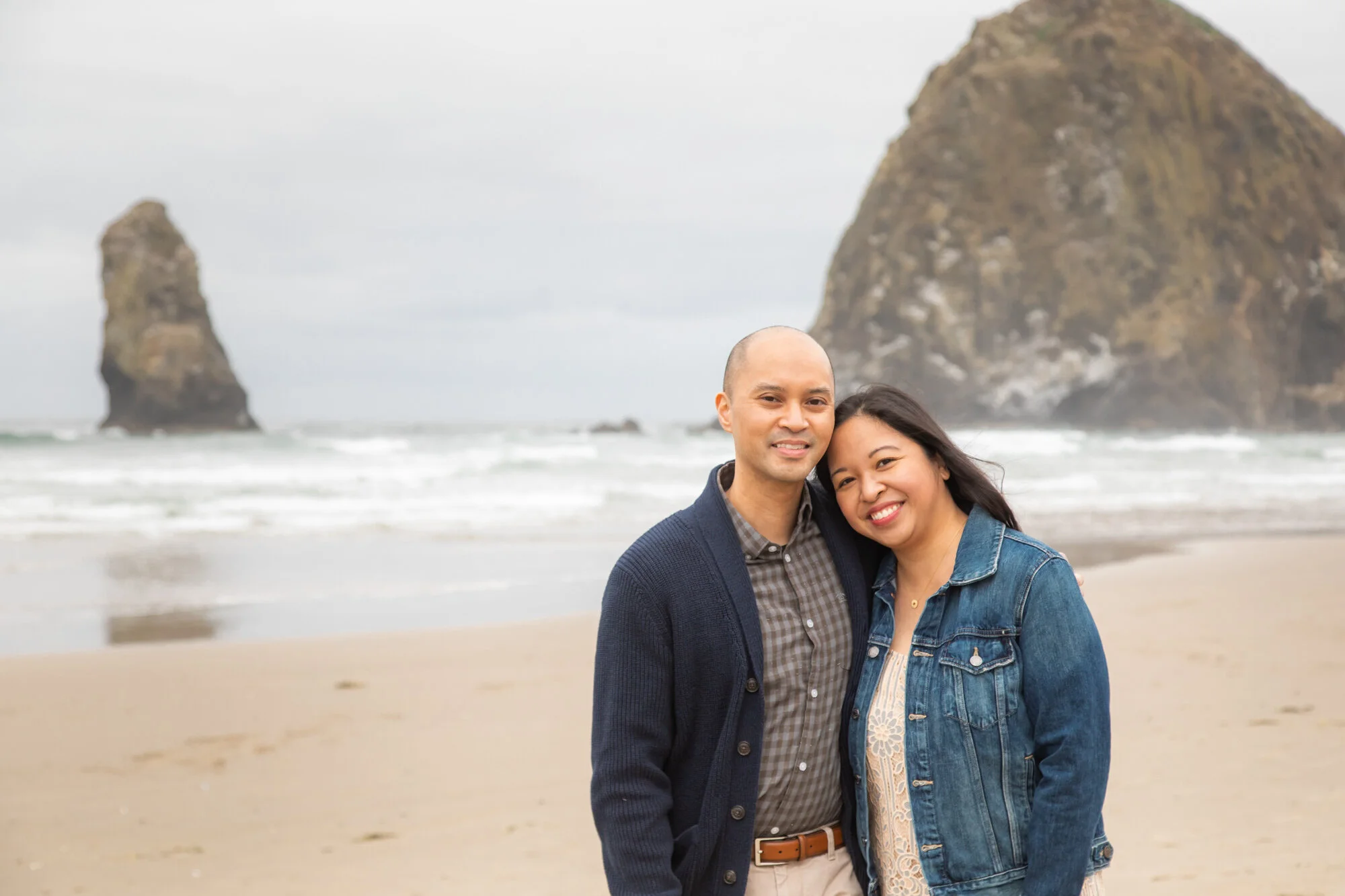 CannonBeach-Family-PhotoSesession-HaystackRock-DanRice21_058.jpg