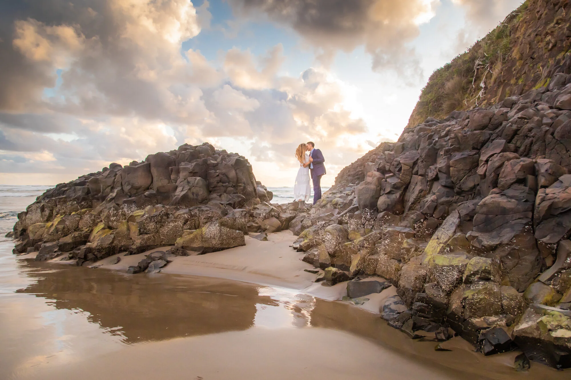 OregonCoastElopement-CannonBeach-HugPoint-DanRice21_062.jpg