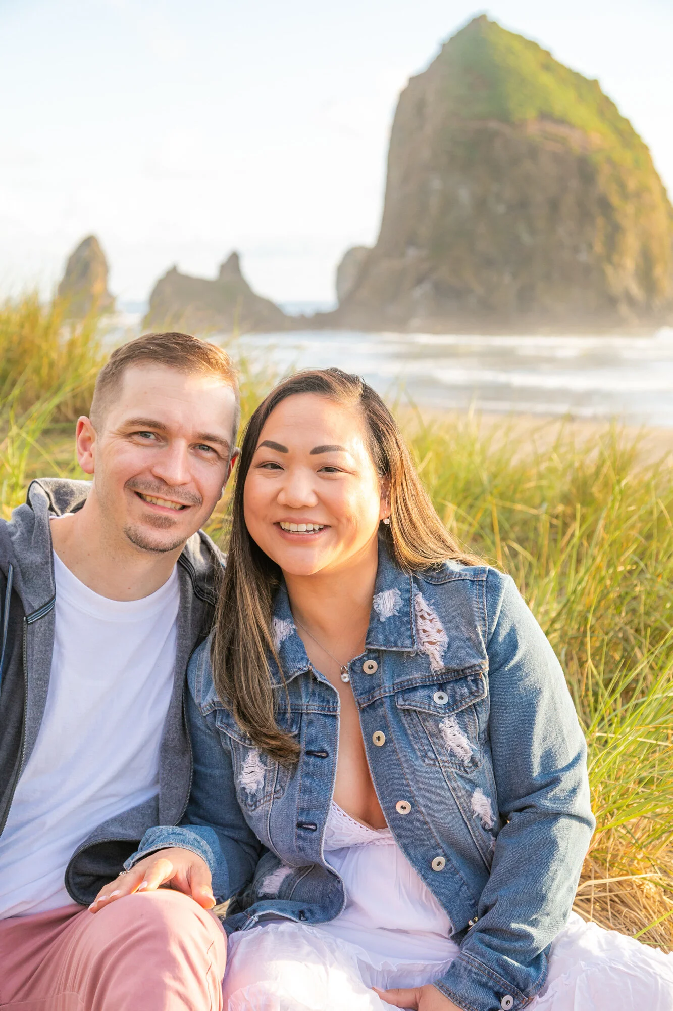 CannonBeach-HaystackRock-Family-Sunset-Photography-Session21_044.jpg