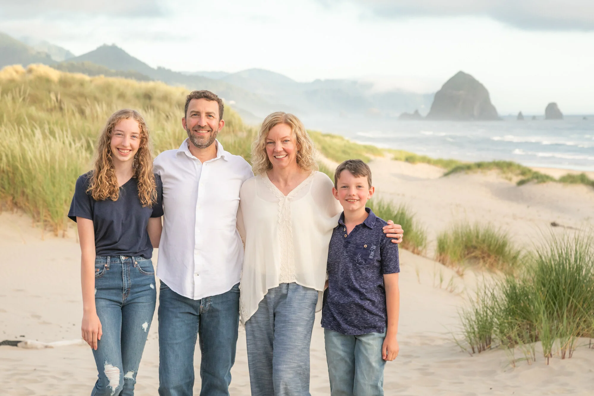 CannonBeach-Family-Photography-DanRice-Aug2021_025.jpg