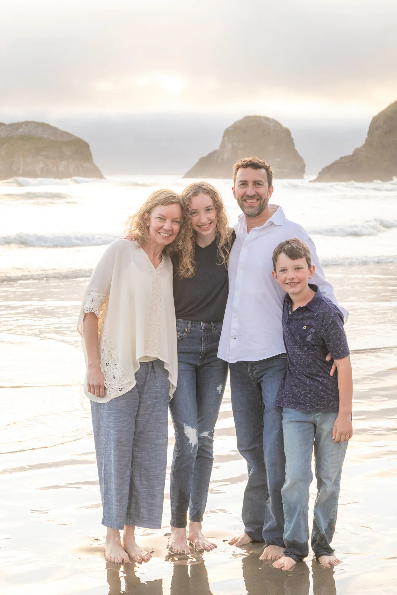 CannonBeach-Family-Photography-DanRice-Aug2021_041.jpg