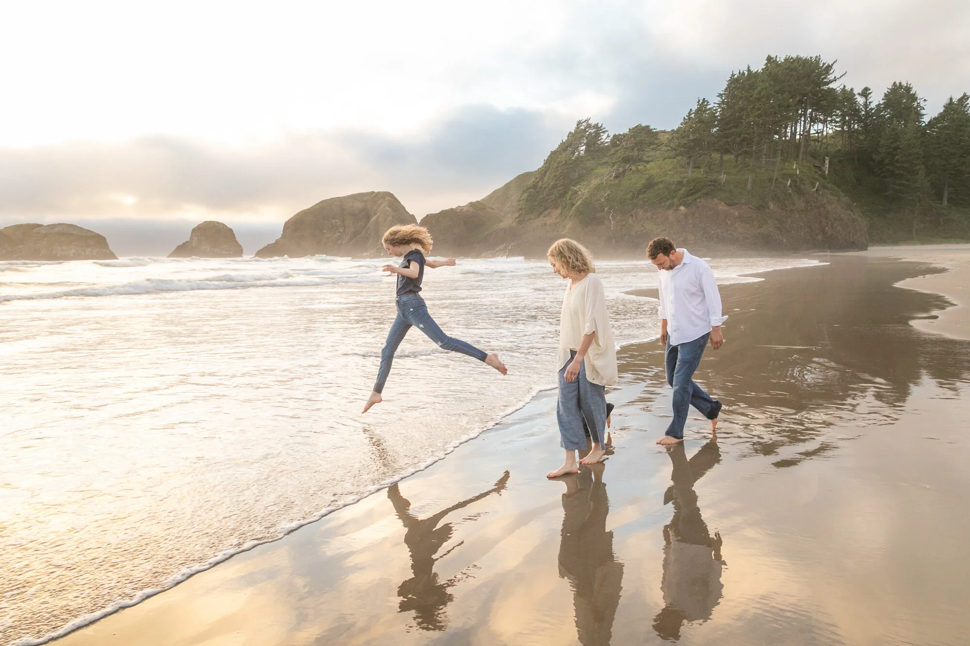 CannonBeach-Family-Photography-DanRice-Aug2021_042.jpg