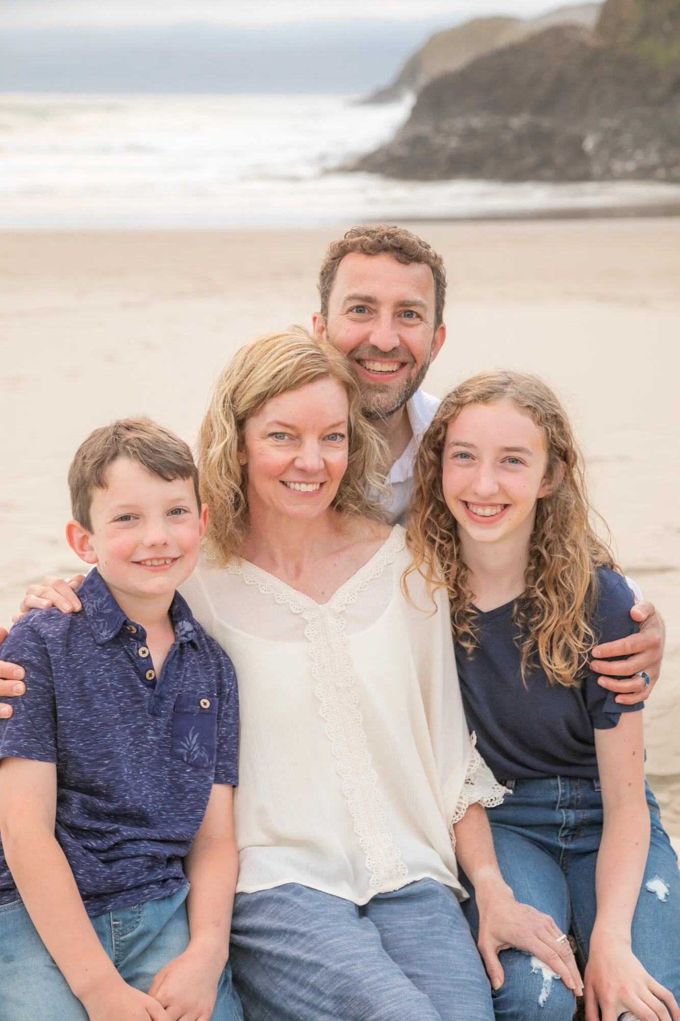 CannonBeach-Family-Photography-DanRice-Aug2021_061.jpg
