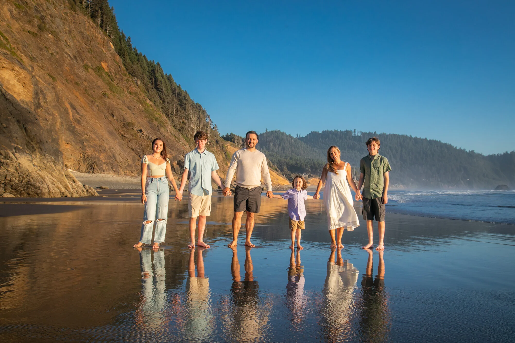 ArchCape-Oregon-Family-Photographer-DanRice21_0018.jpg