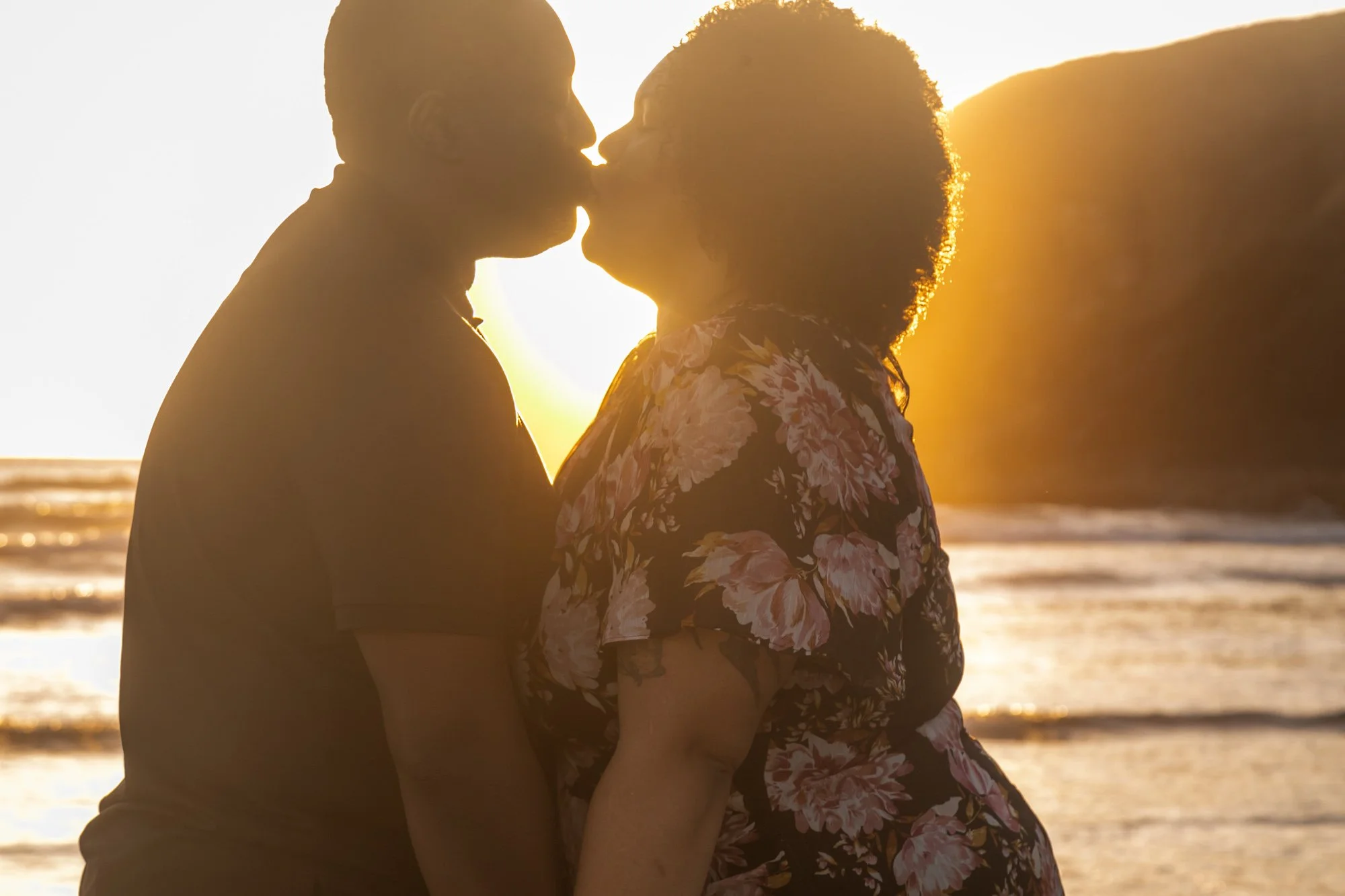 CannonBeach-Sunset-Engagement-DanRice-21-026.jpg