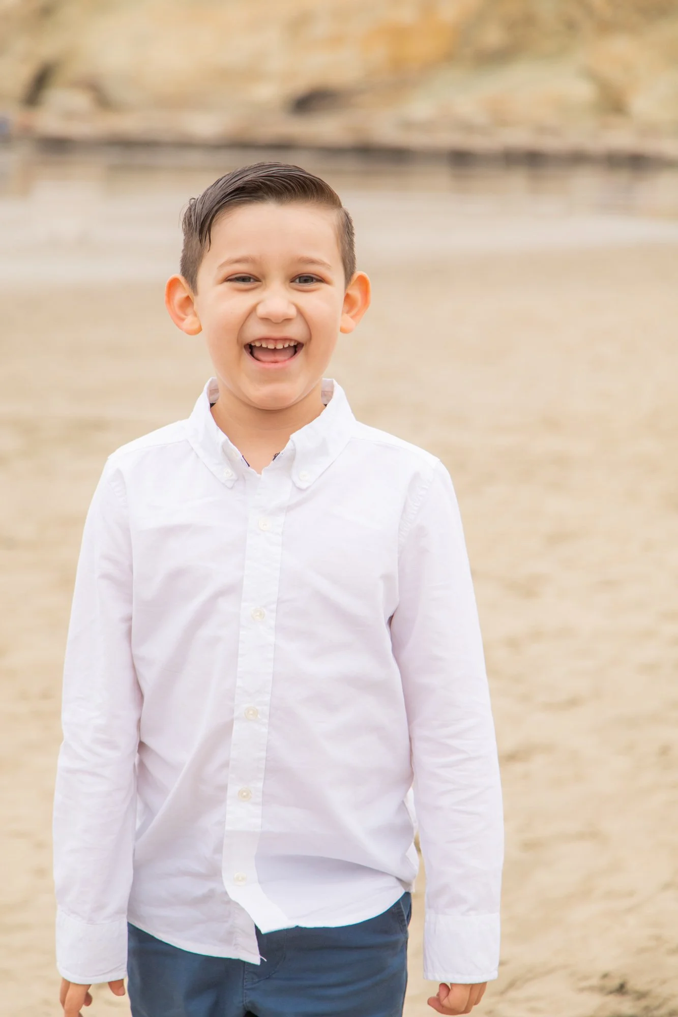 PacificCity-FamilyPhotographer-OregonCoast-DanRice21-003.jpg