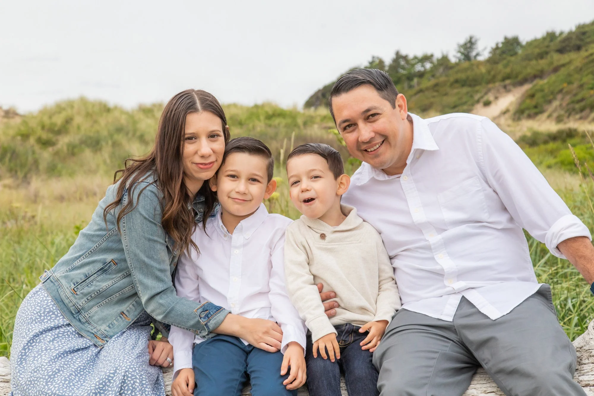 PacificCity-FamilyPhotographer-OregonCoast-DanRice21-030.jpg