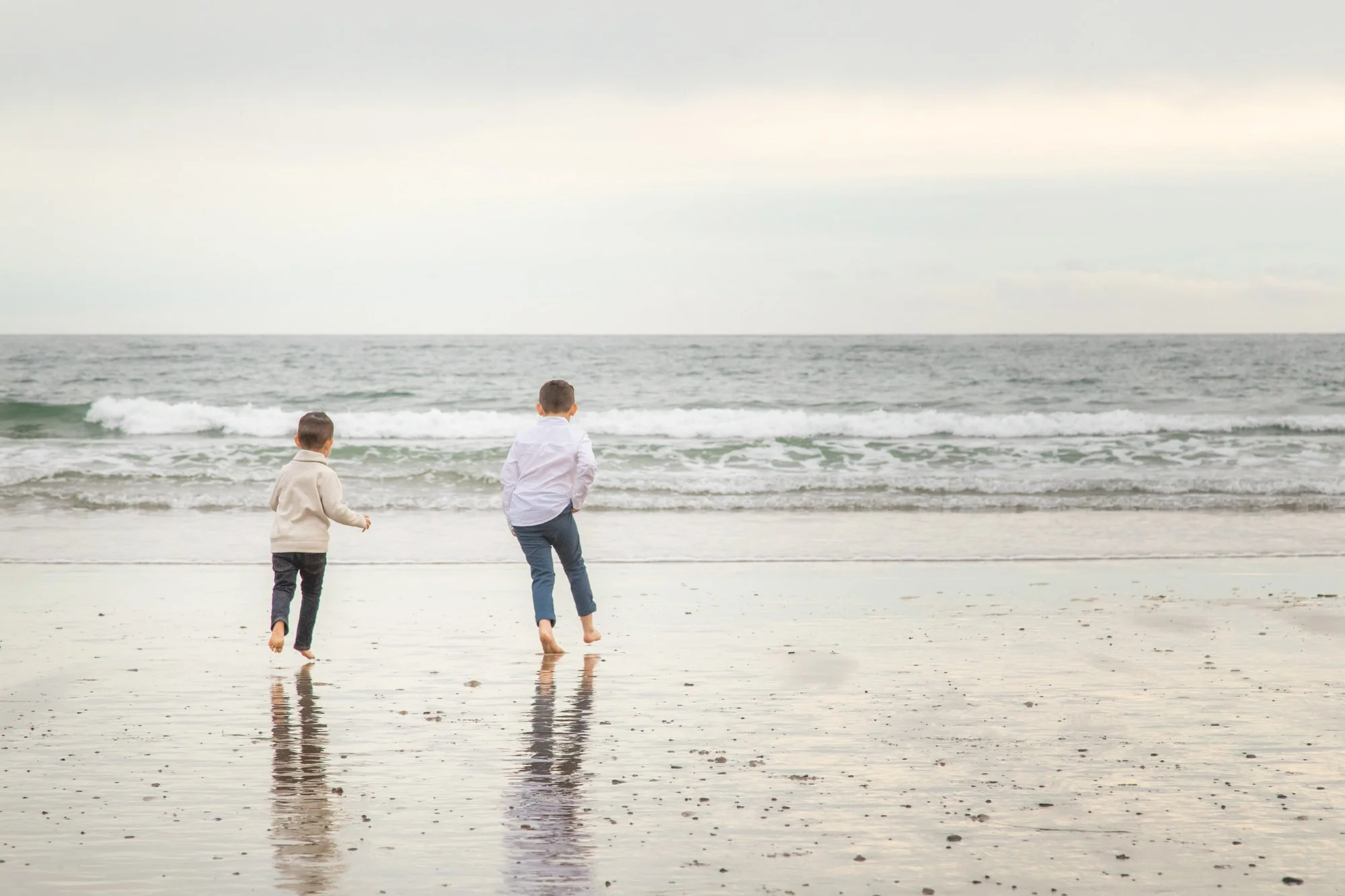 PacificCity-FamilyPhotographer-OregonCoast-DanRice21-040.jpg