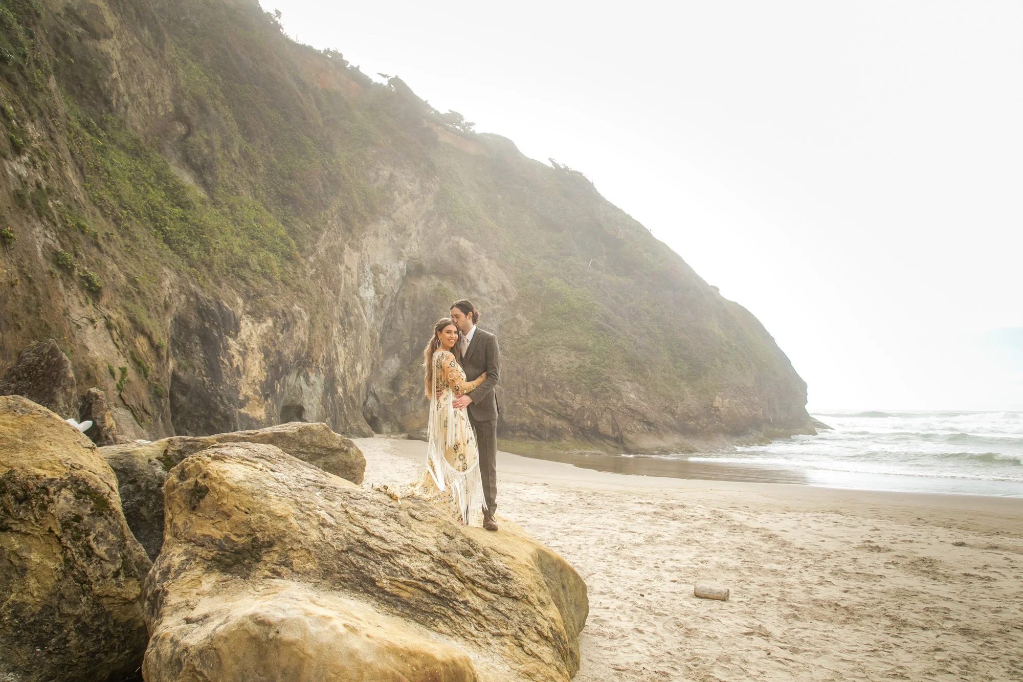 OregonCoast-Elopement-Photographer-Arcadia-DanRice21-094.jpg