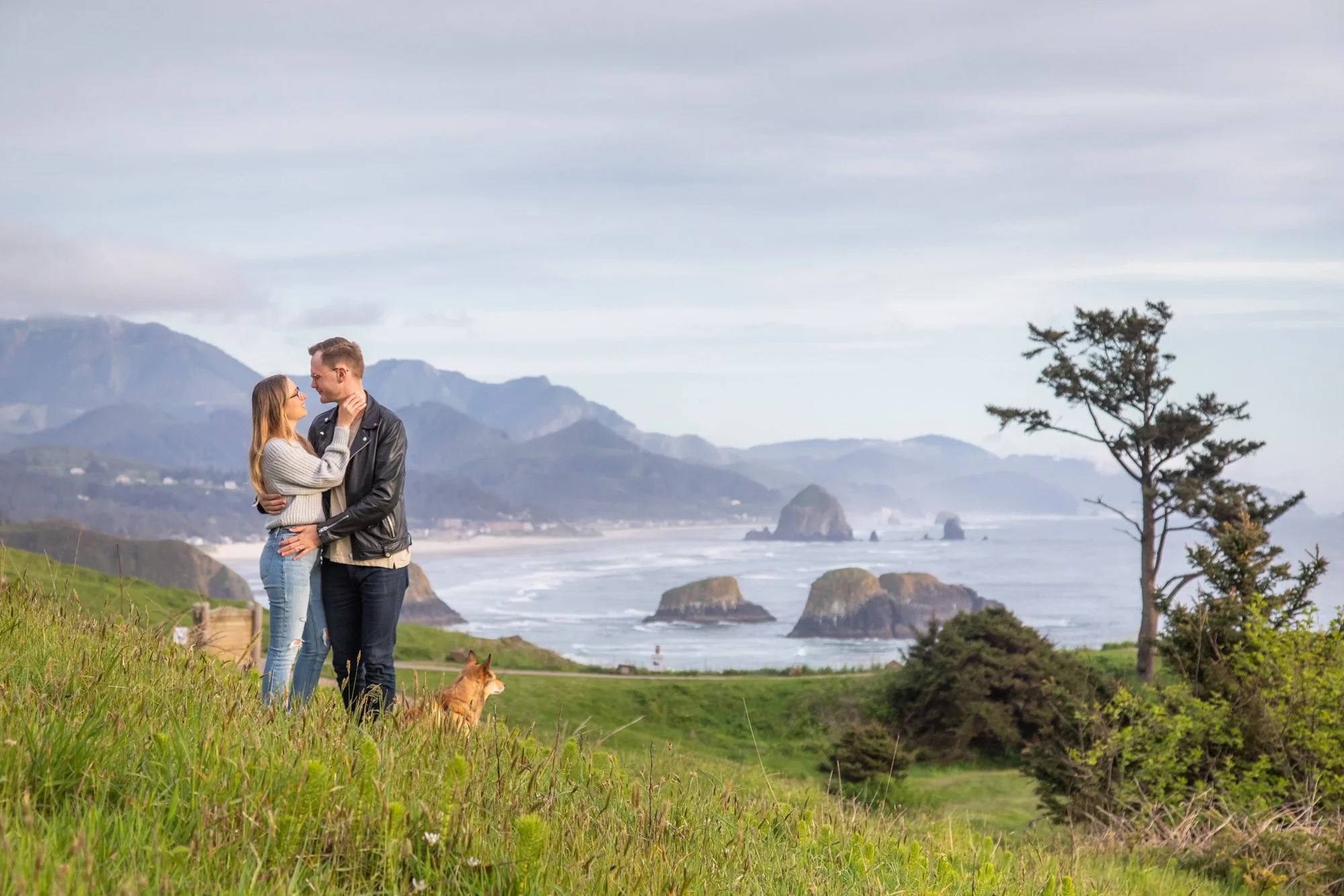 AnniversaryPhotography-EcolaStatePark-Haystack Rock-CannonBeach-DanRice-21-001.jpg
