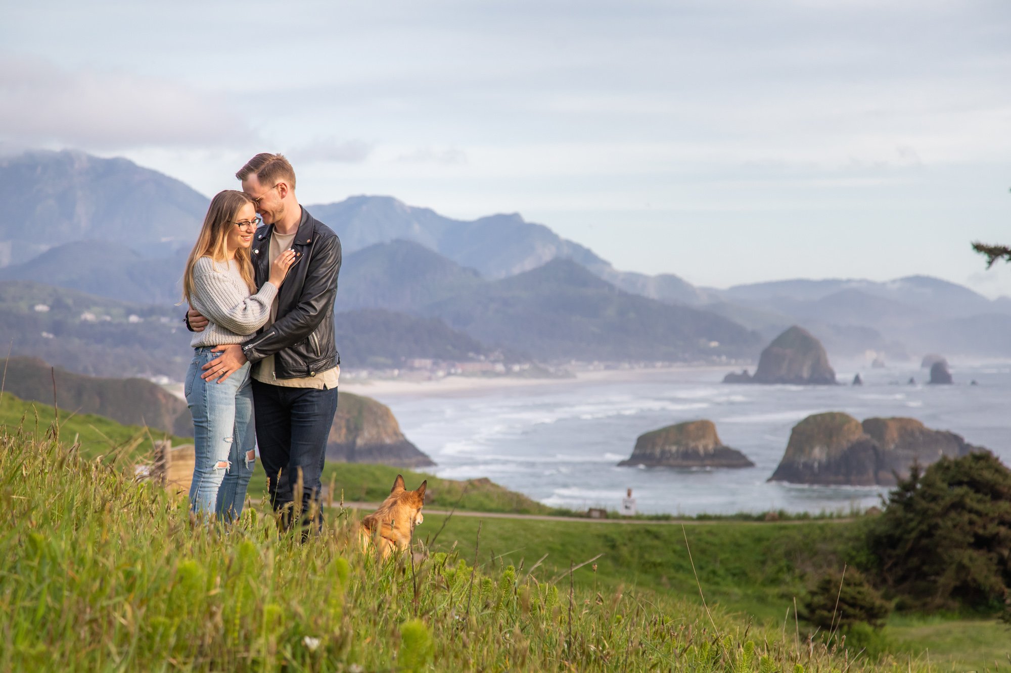 AnniversaryPhotography-EcolaStatePark-Haystack Rock-CannonBeach-DanRice-21-018.jpg
