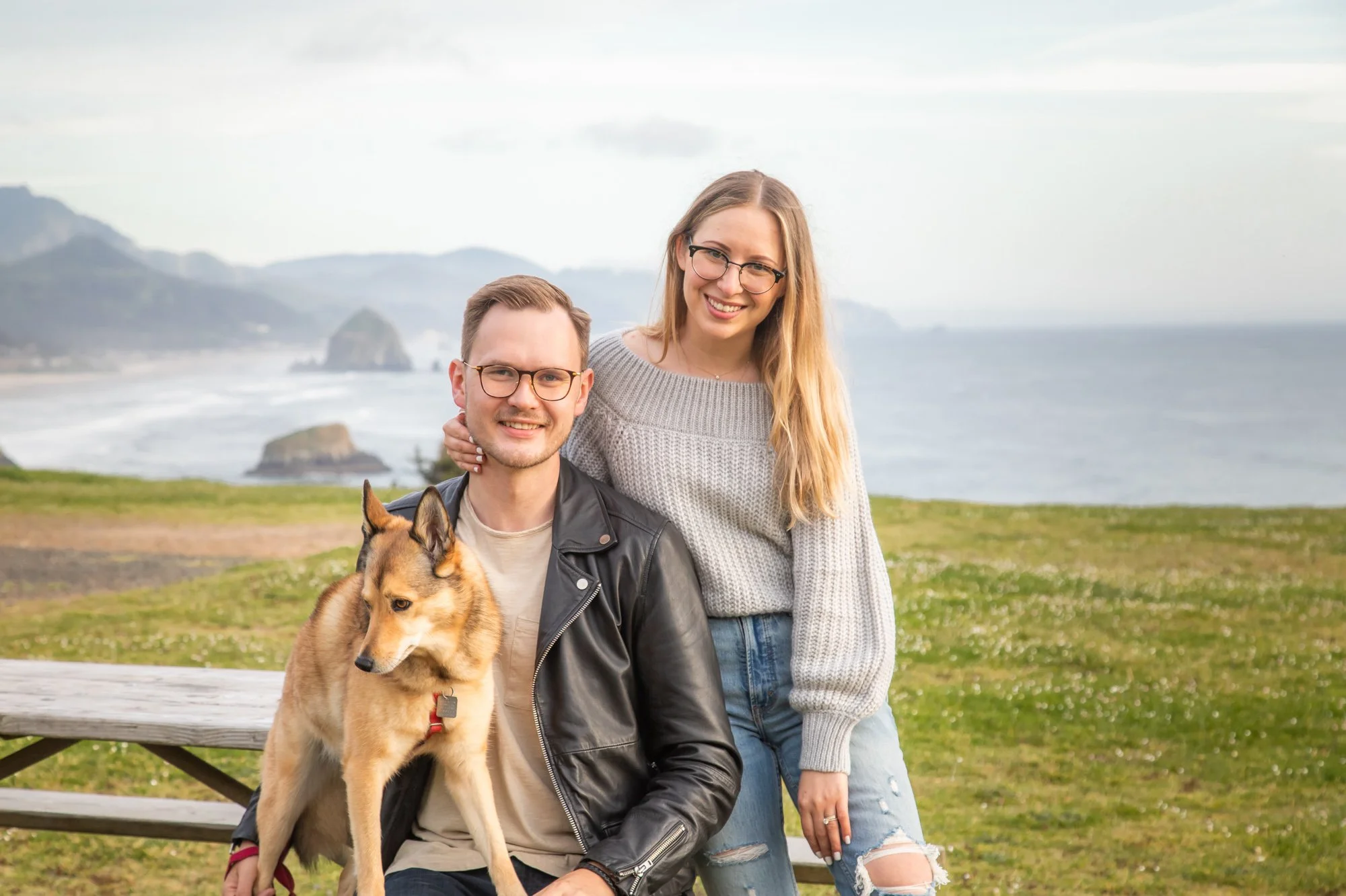 AnniversaryPhotography-EcolaStatePark-Haystack Rock-CannonBeach-DanRice-21-026.jpg