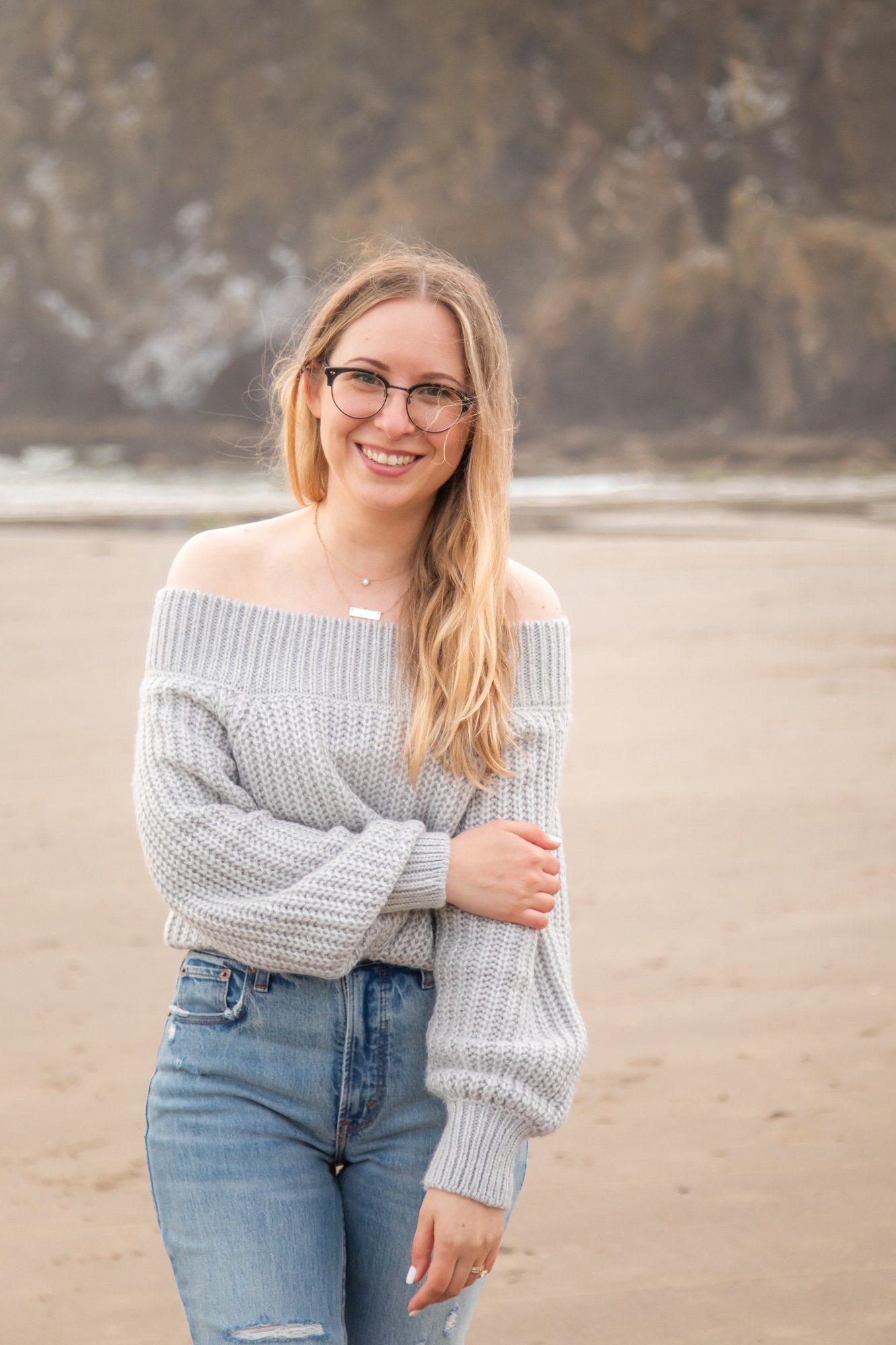 AnniversaryPhotography-EcolaStatePark-Haystack Rock-CannonBeach-DanRice-21-054.jpg