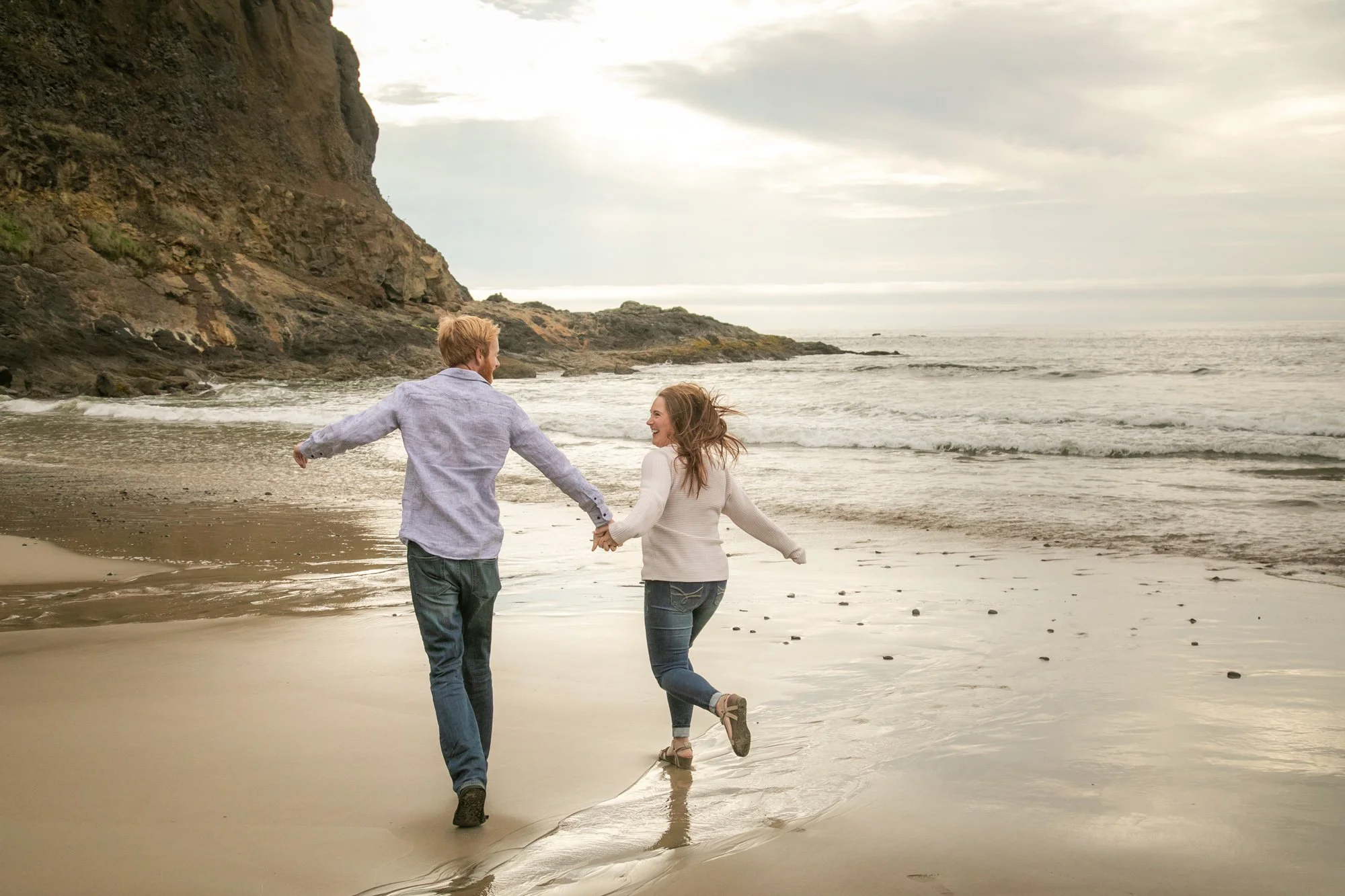 OregonCoast-Enagagement-ShortBeach-DanRice21-022.jpg