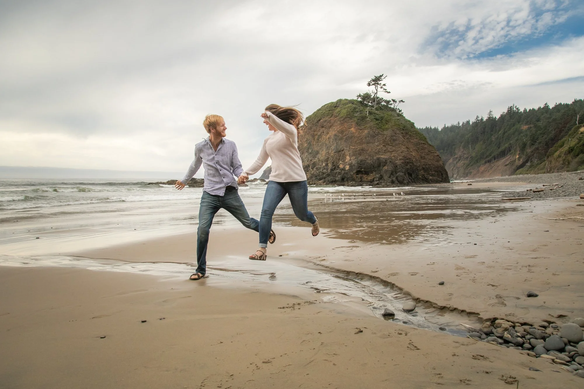 OregonCoast-Enagagement-ShortBeach-DanRice21-029.jpg