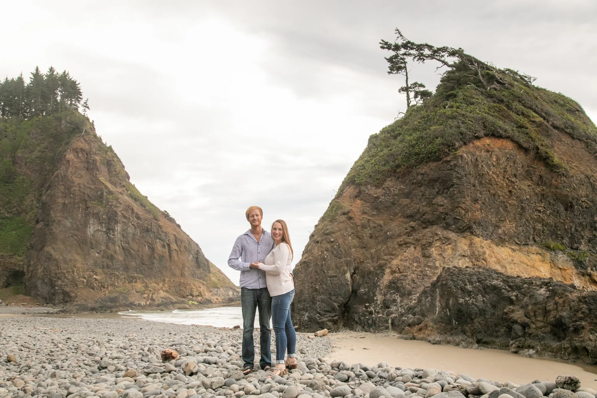 OregonCoast-Enagagement-ShortBeach-DanRice21-076.jpg