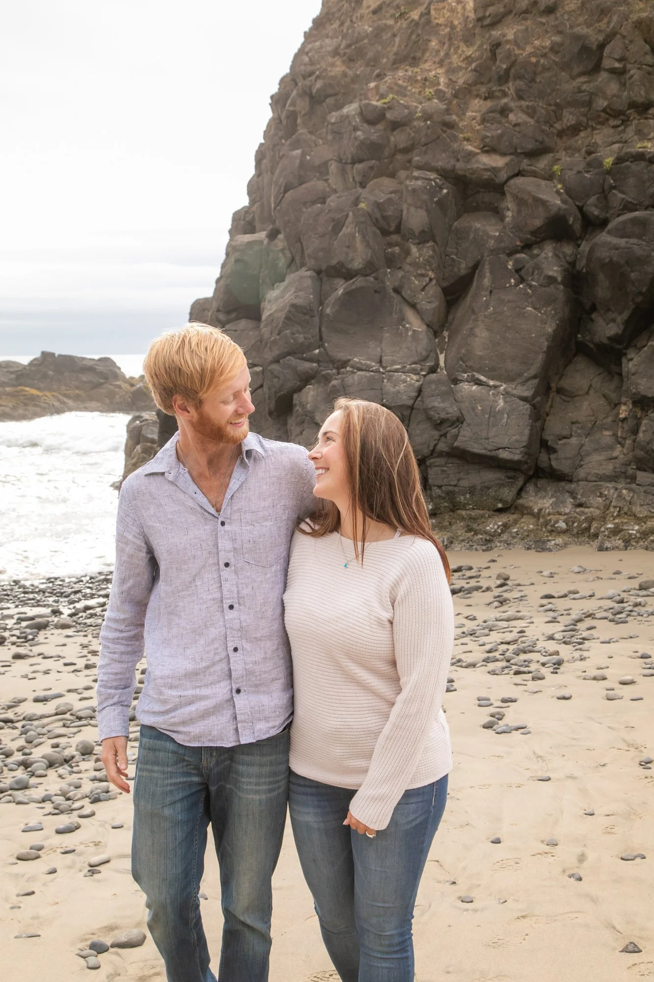 OregonCoast-Enagagement-ShortBeach-DanRice21-085.jpg