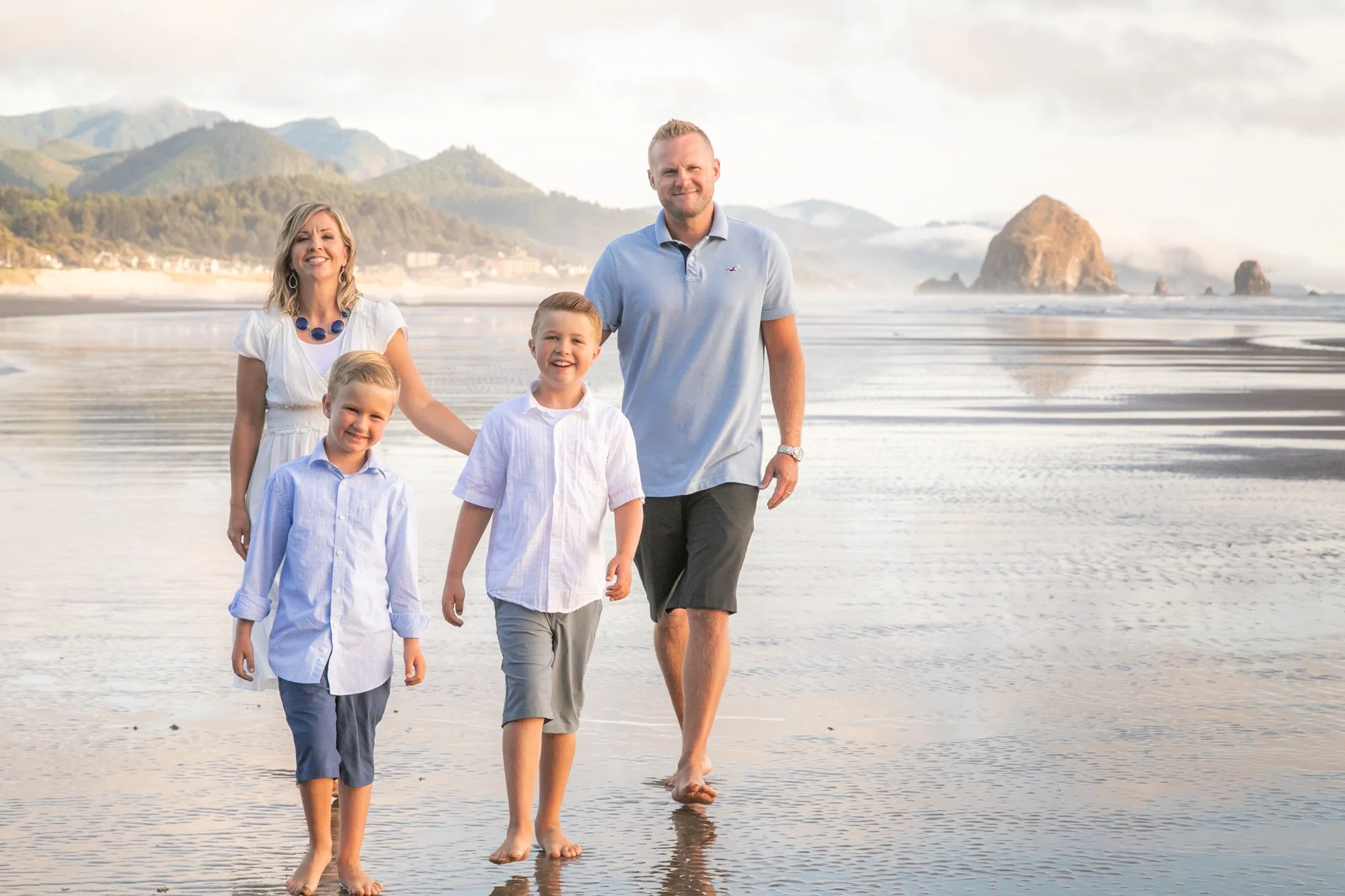 CannonBeach-FamilyPhotography-DanRice-07-21-027.jpg