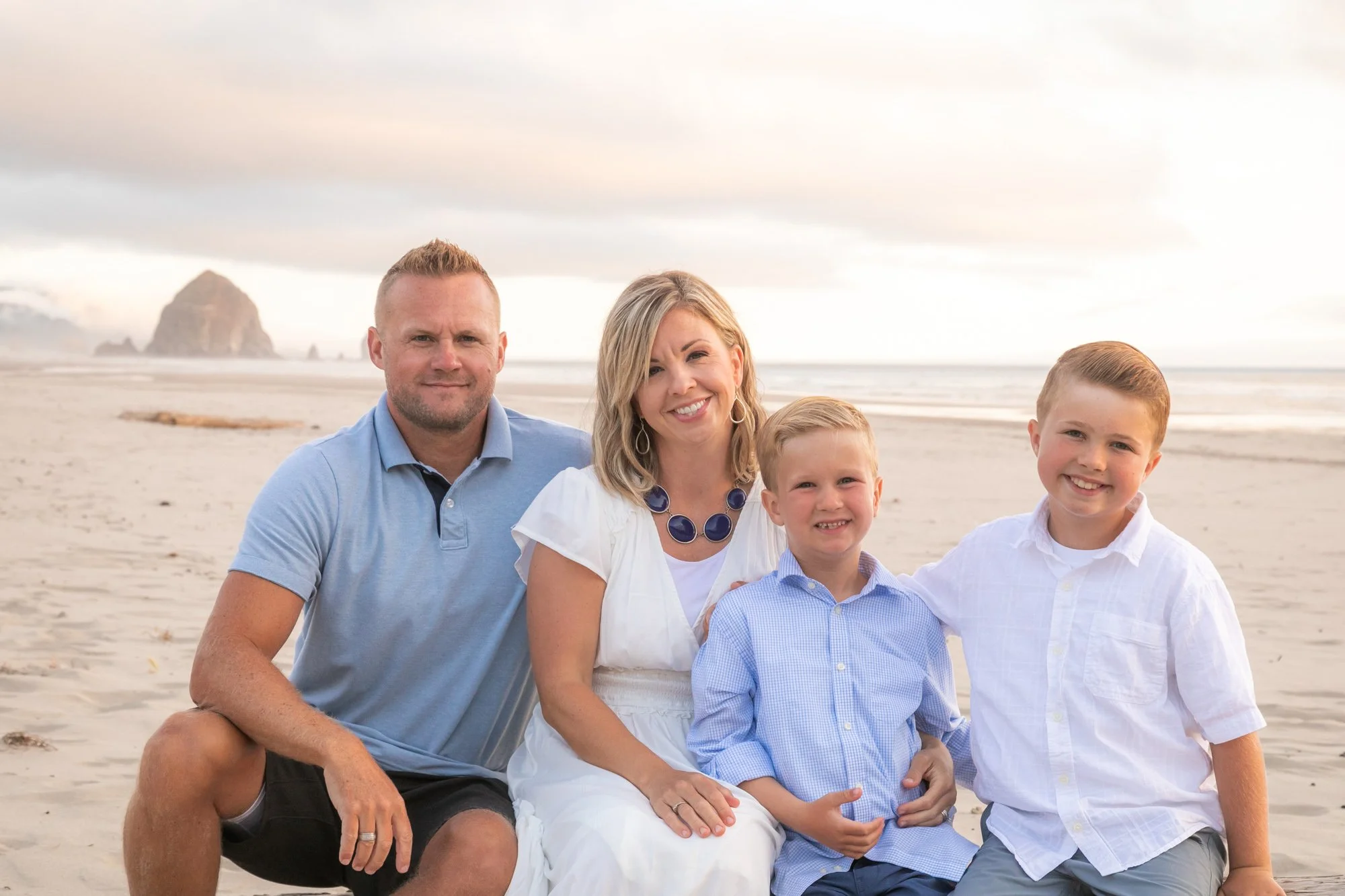 CannonBeach-FamilyPhotography-DanRice-07-21-056.jpg