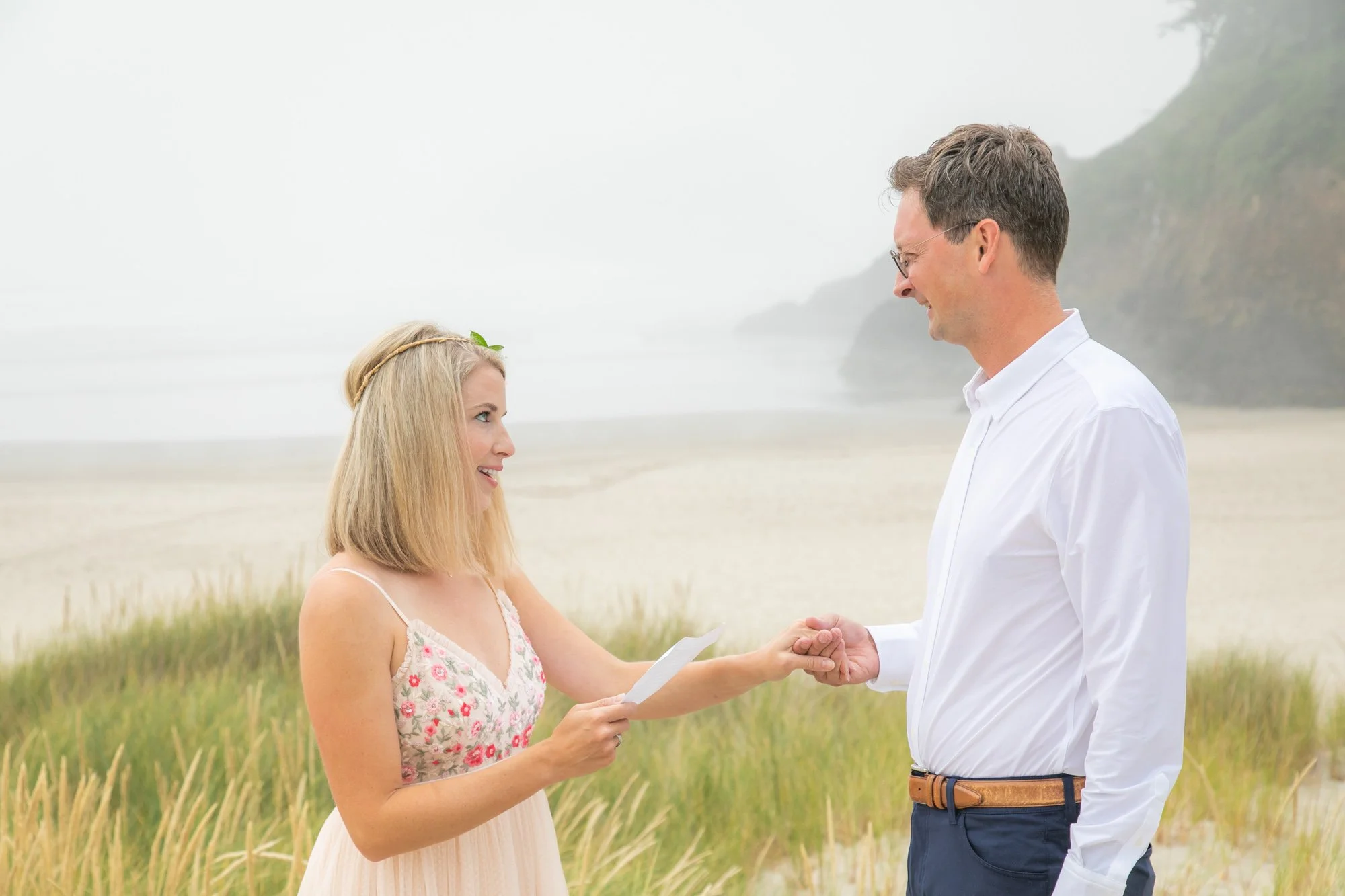 CannonBeach-VowRenewal-Photography-DanRice22-010.jpg