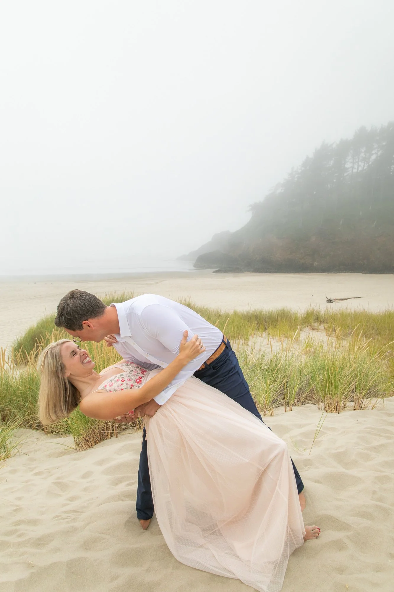 CannonBeach-VowRenewal-Photography-DanRice22-027.jpg