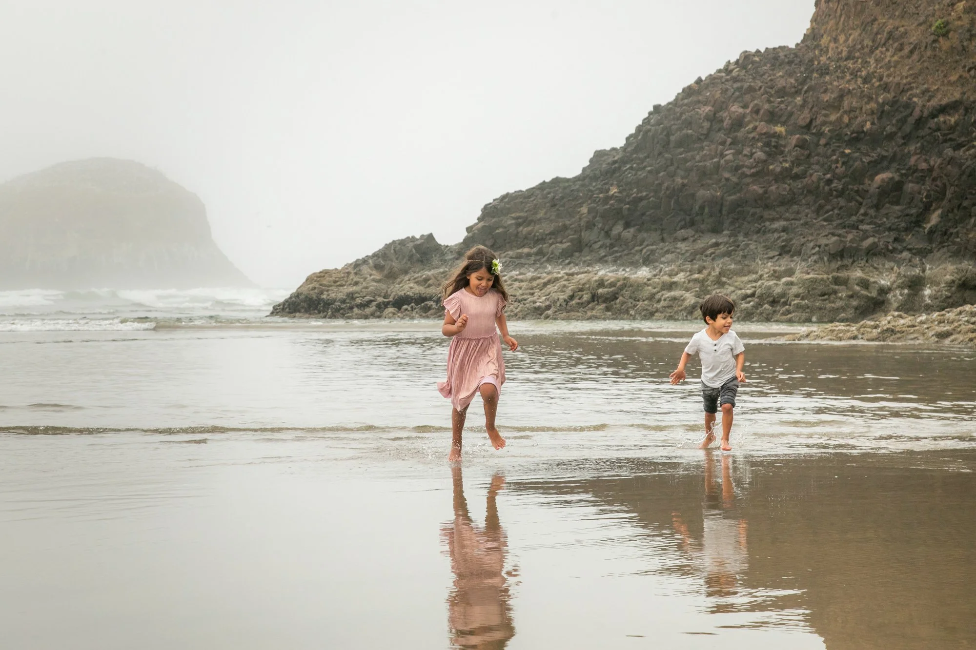 CannonBeach-VowRenewal-Photography-DanRice22-070.jpg