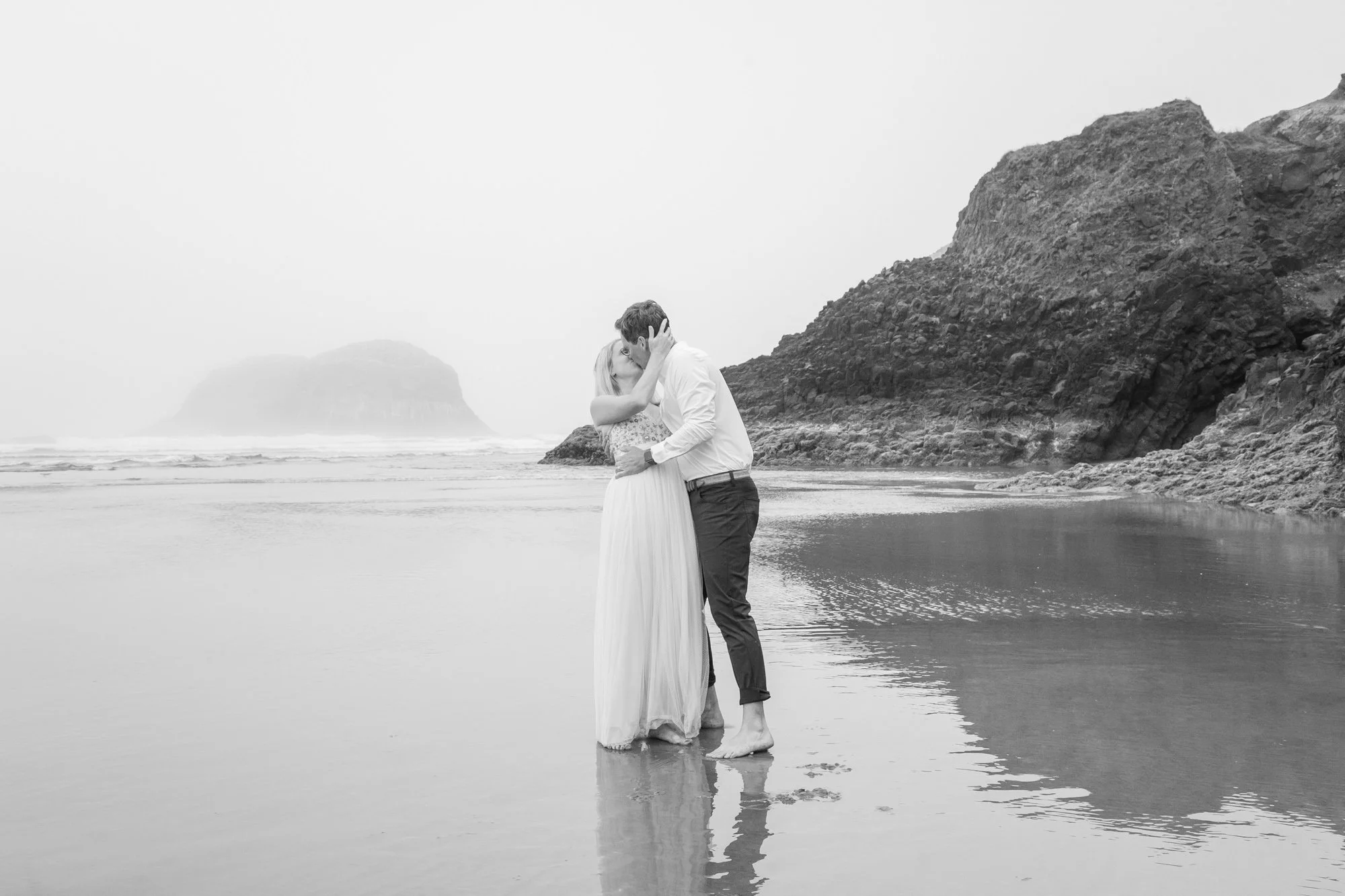 CannonBeach-VowRenewal-Photography-DanRice22-077.jpg