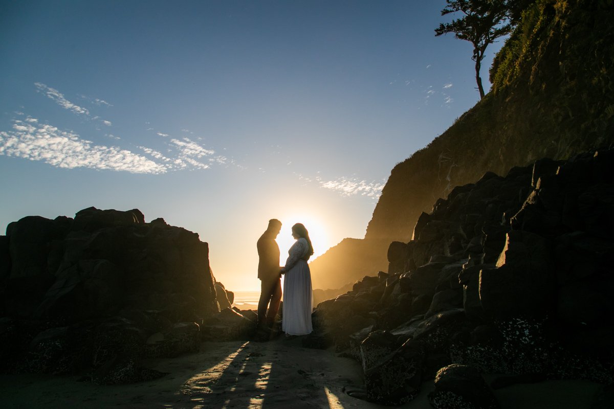 OregonCoast-CannonBeach-Elopement-Wedding-Photographer-DanRice-21-026.jpg
