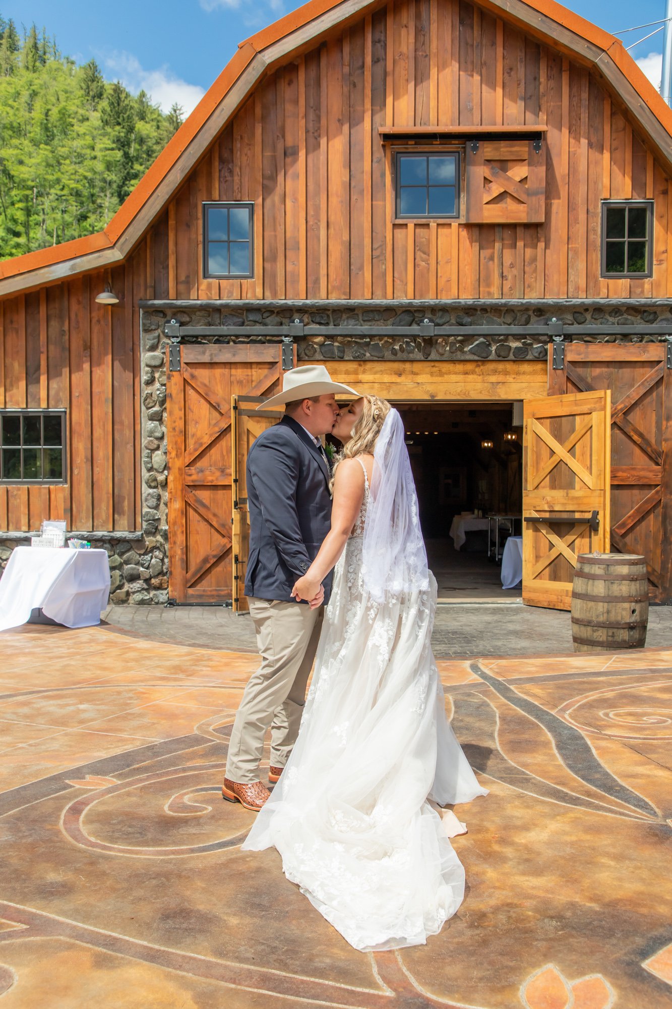 HydrangeaRanch-Wedding-Photography-OregonCoast22-039.jpg