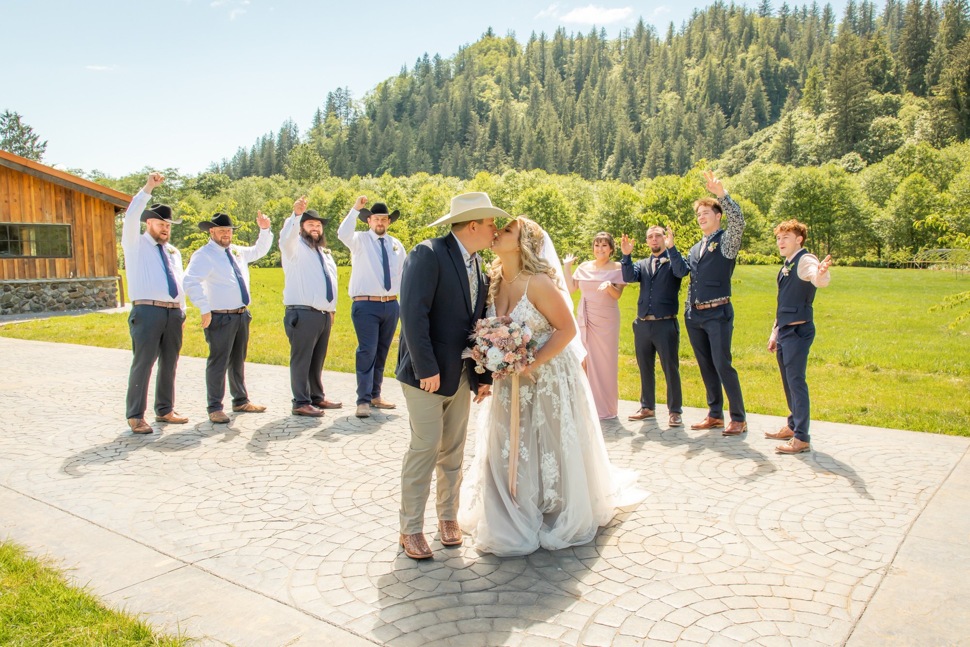 HydrangeaRanch-Wedding-Photography-OregonCoast22-044.jpg