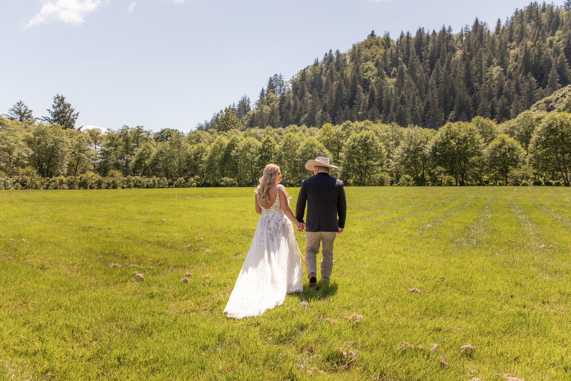 HydrangeaRanch-Wedding-Photography-OregonCoast22-054.jpg