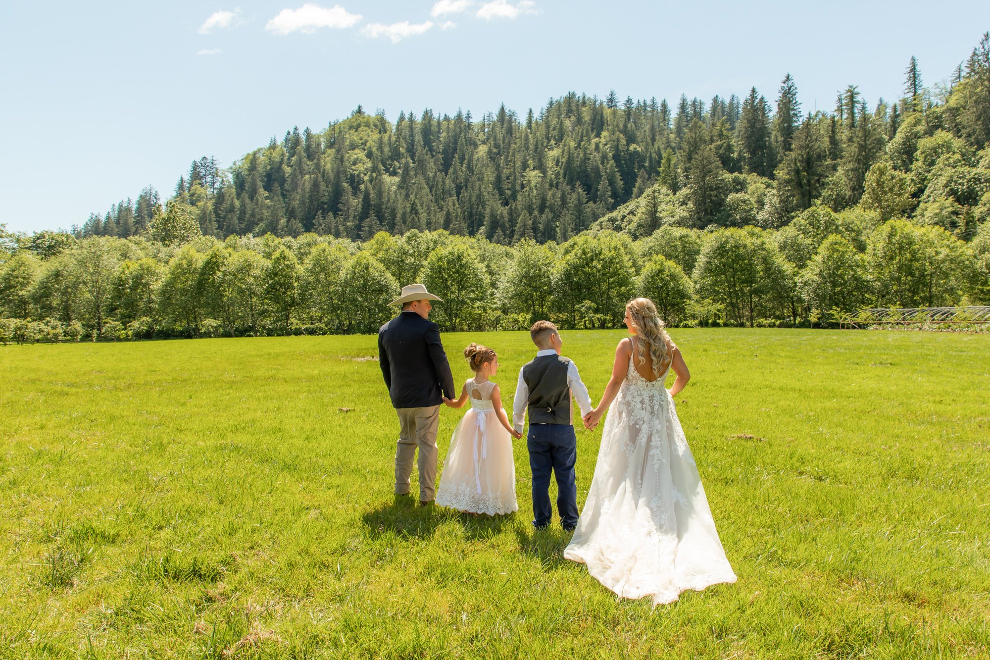 HydrangeaRanch-Wedding-Photography-OregonCoast22-064.jpg