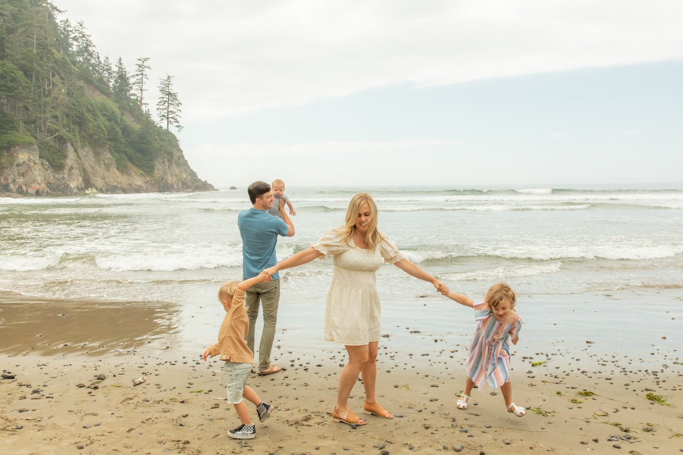 Oregon-Coast-Family-Photography-Oswald-West-Short-Sand-Beach-23-030.jpg