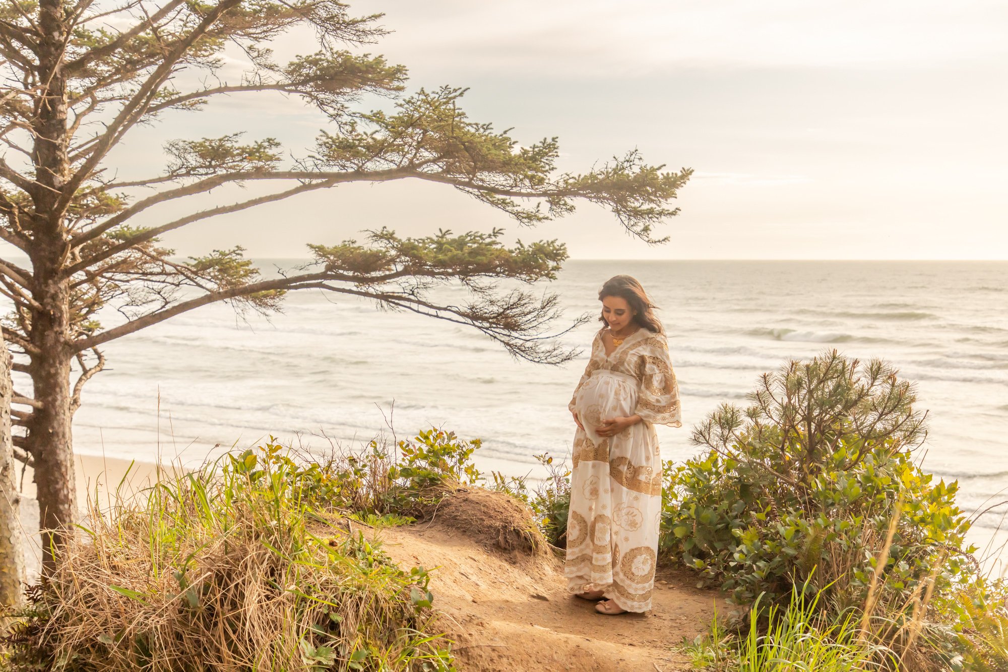 CannonBeach-HugPoint-Maternity-027.jpg