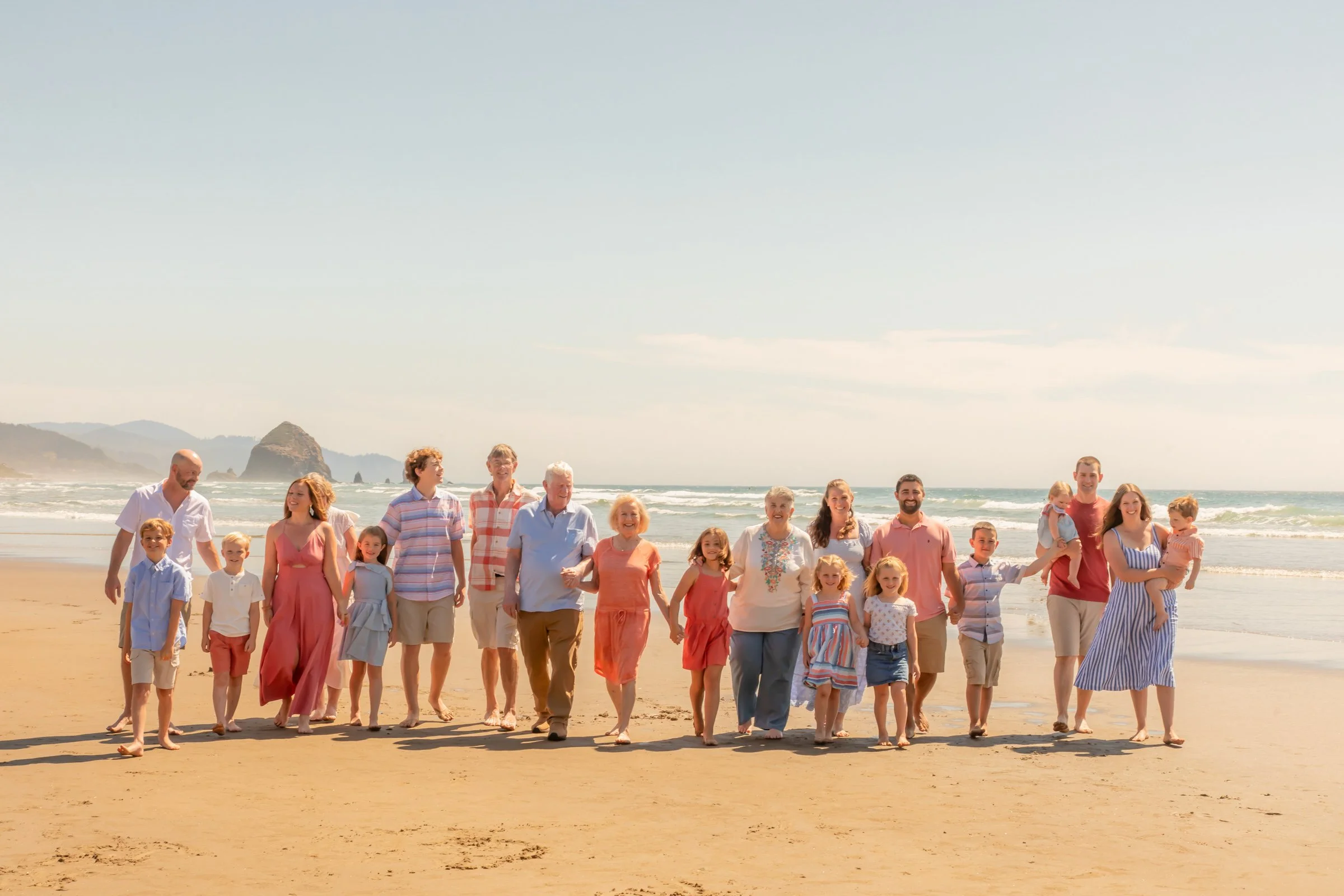 cannon-beach-family-photographer-010.jpg