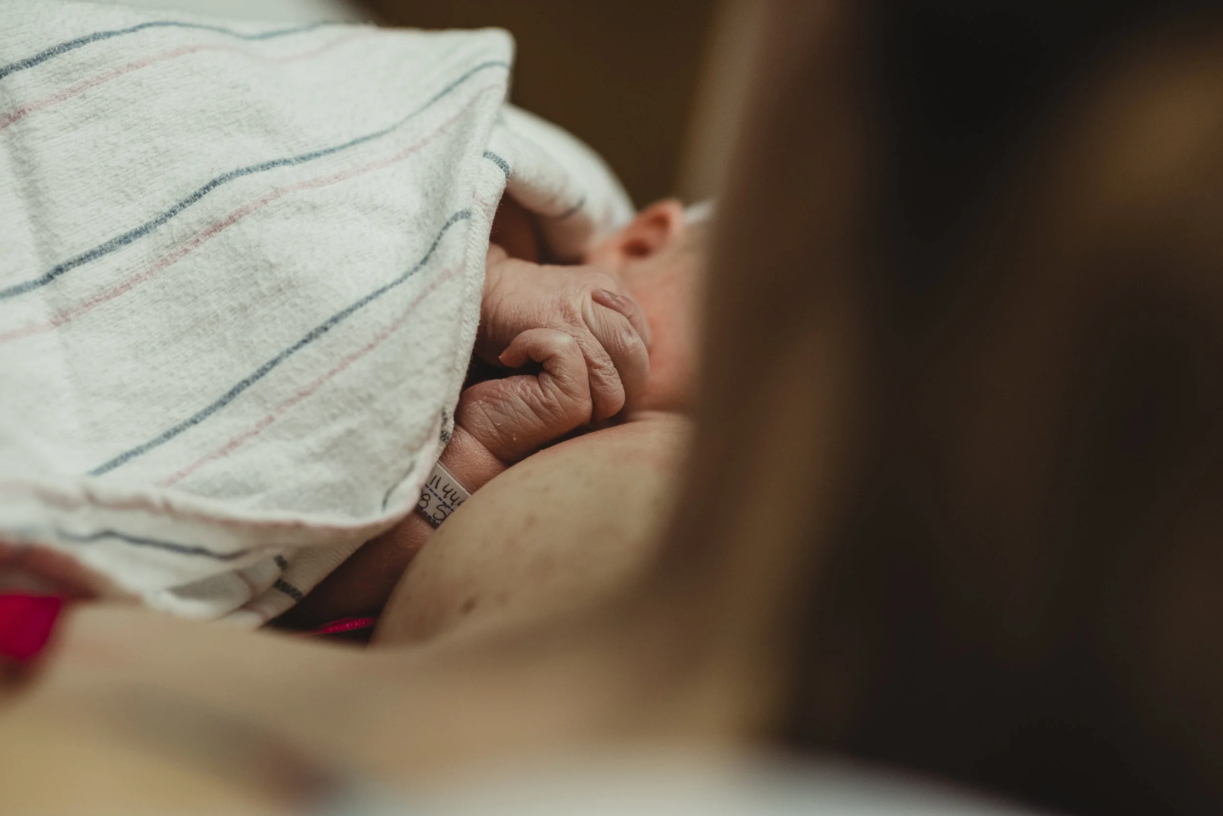 Maine birth newborn photography-9.jpg